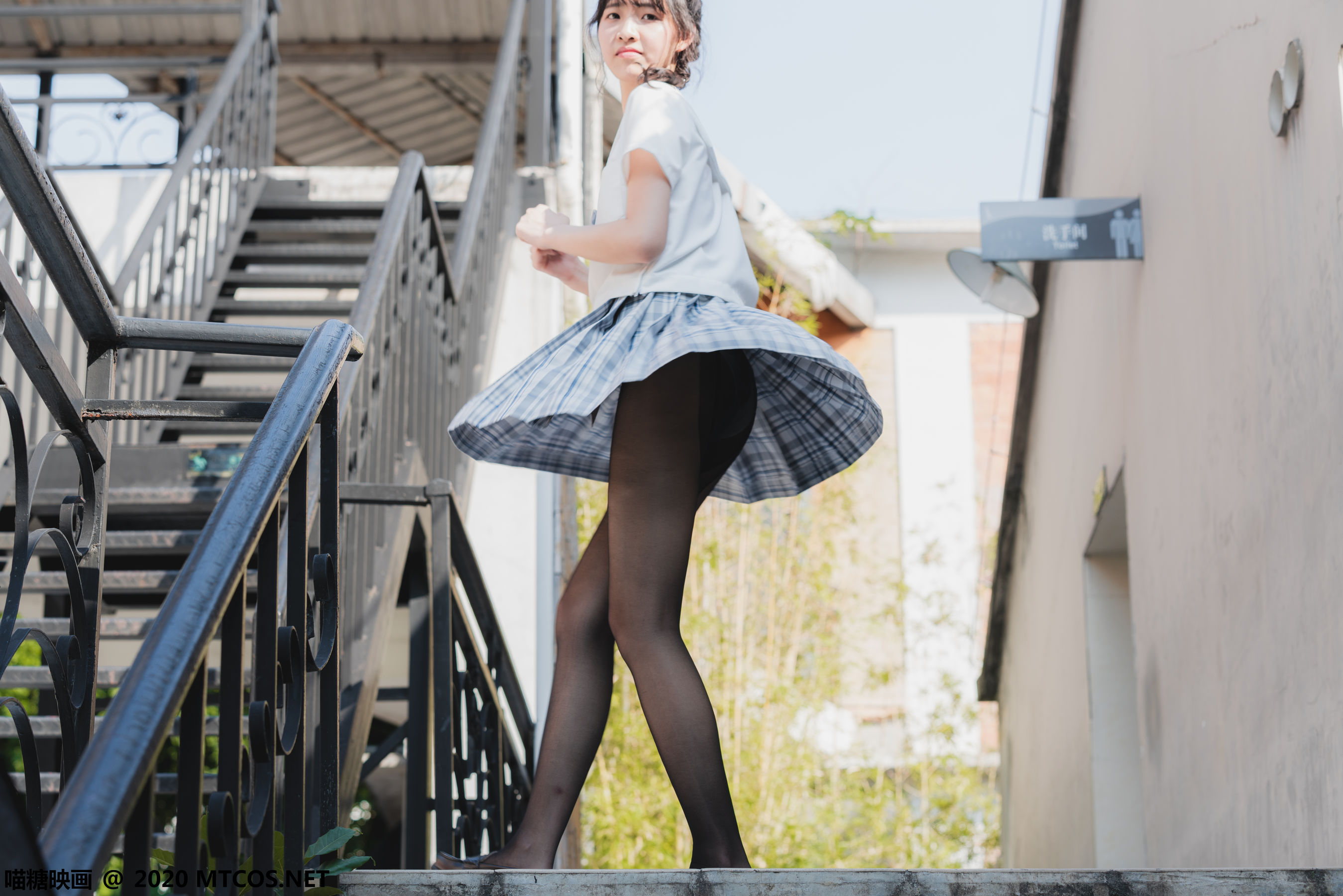 [喵糖映画]  JKL.018 西呱呀呀呀 户外JK制服