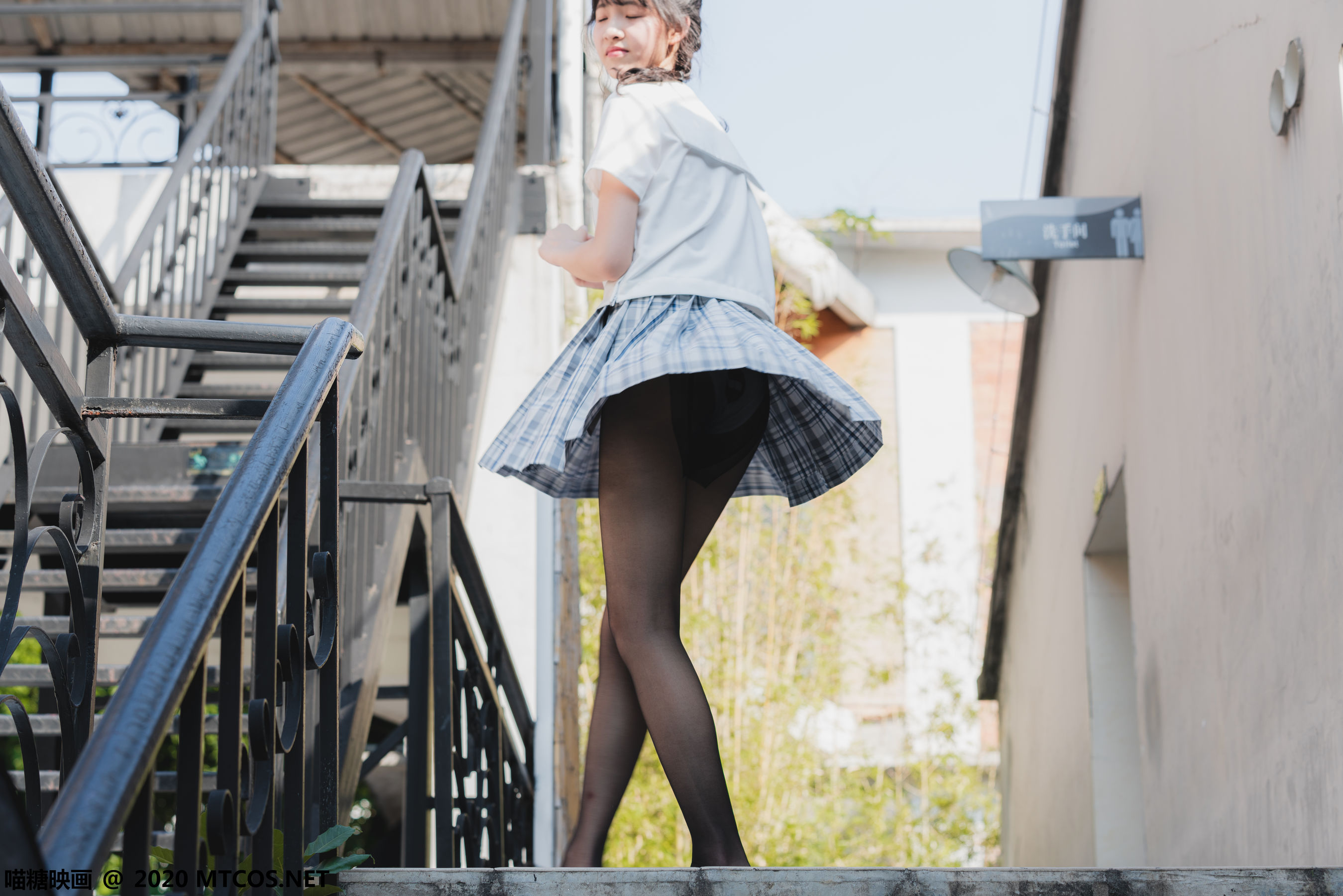 [喵糖映画]  JKL.018 西呱呀呀呀 户外JK制服