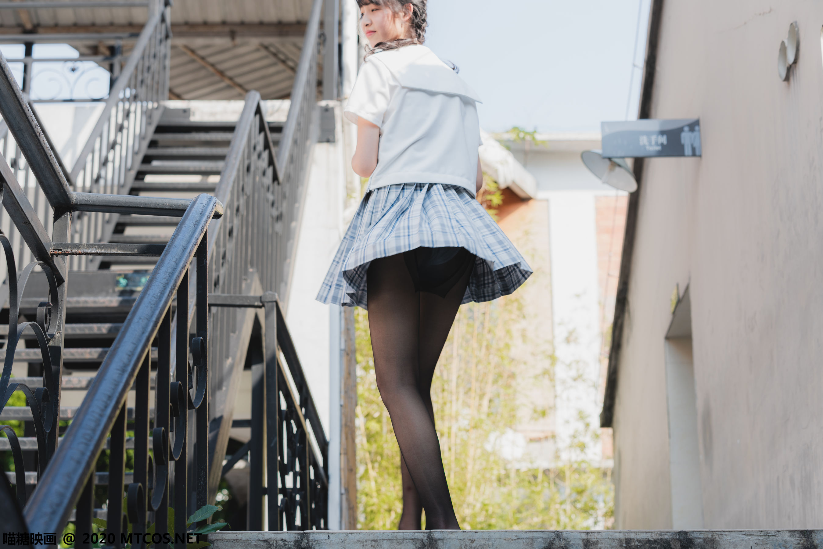 [喵糖映画]  JKL.018 西呱呀呀呀 户外JK制服