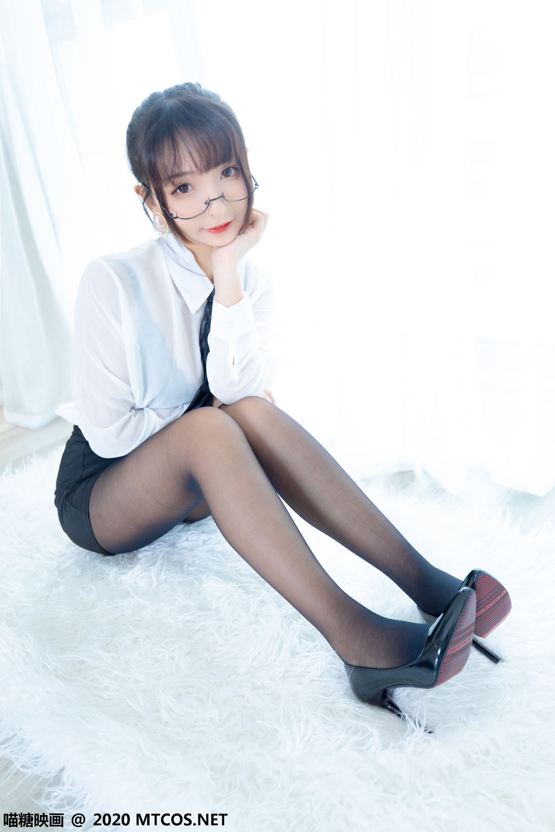 [喵糖映画] VOL.202 神楽坂真冬 OL制服裙