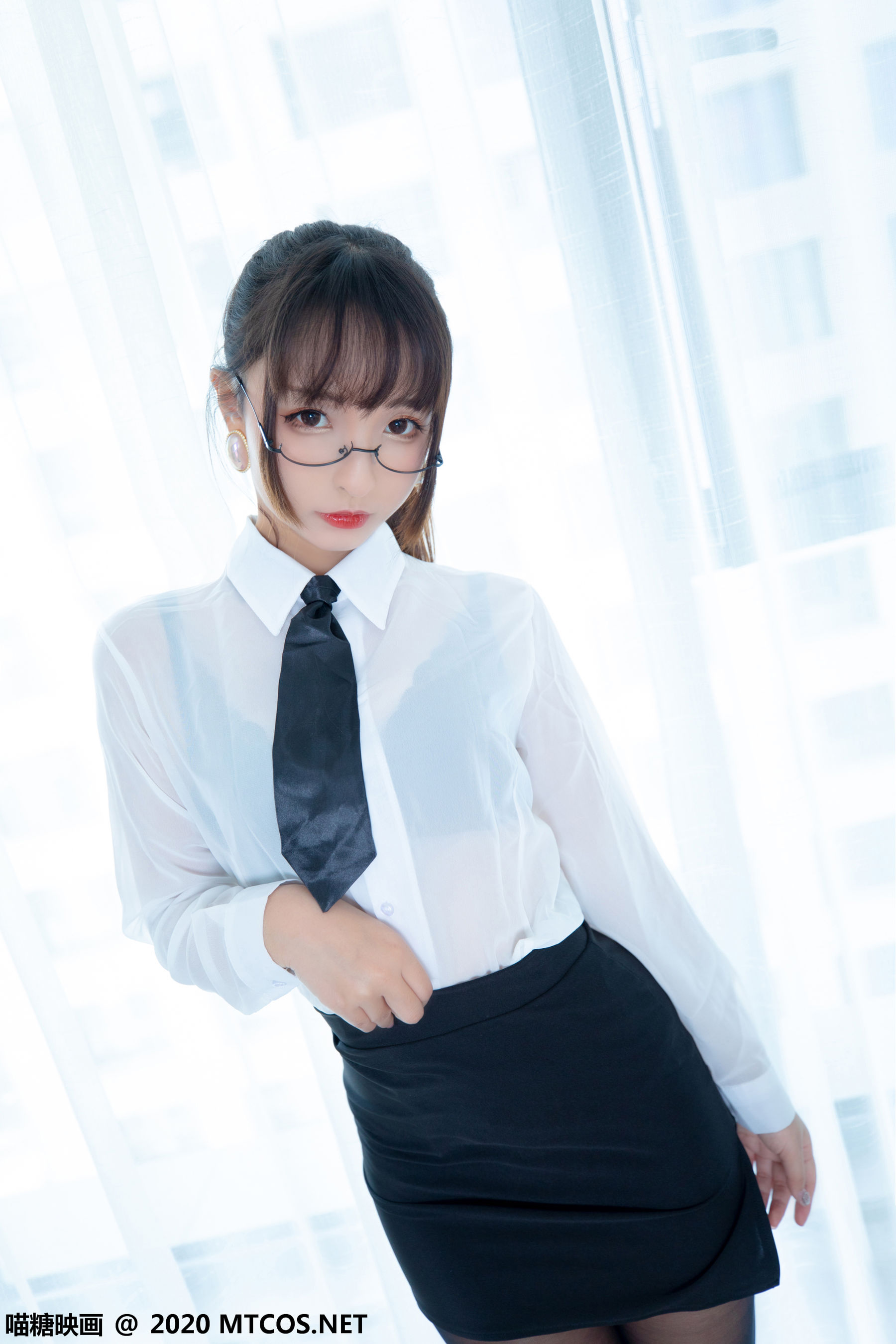 [喵糖映画] VOL.202 神楽坂真冬 OL制服裙