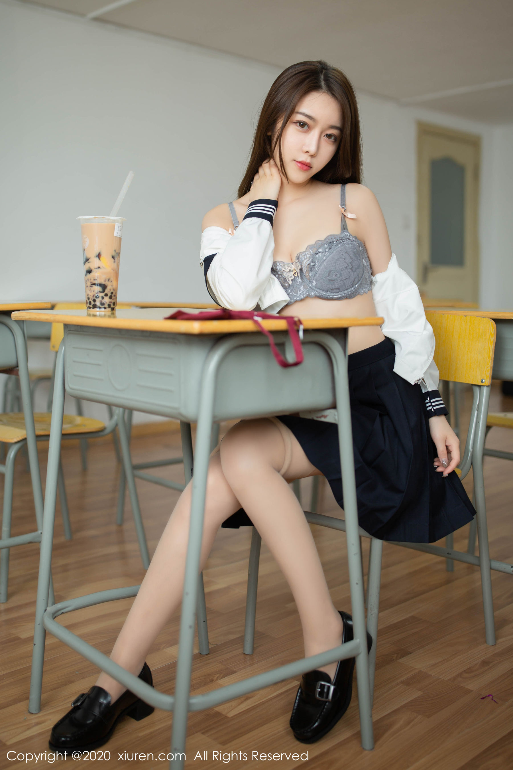 [秀人XiuRen] No.2230 夏诗雯Sally