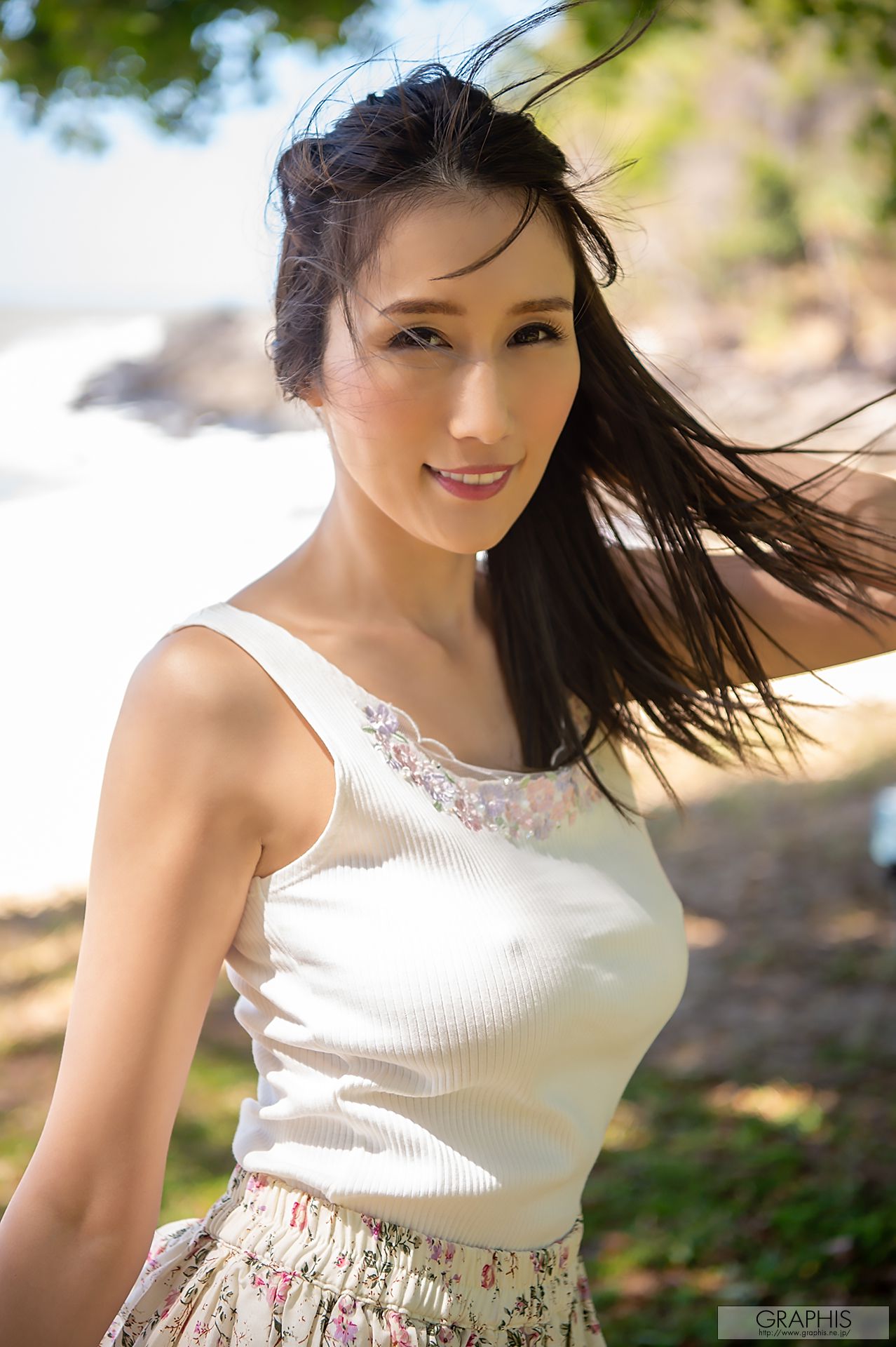 [Graphis] Special - JULIA Julia The Cool Beauty