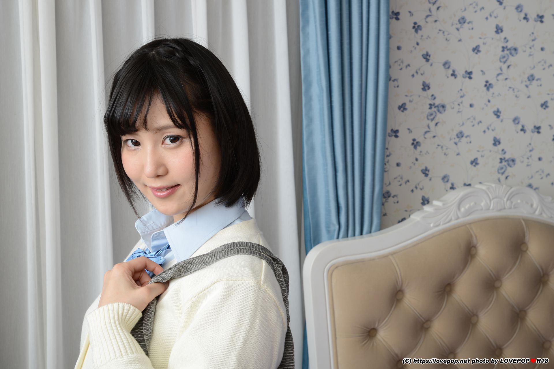 [LOVEPOP] Sakiho Narita 成田咲歩 Photoset 01