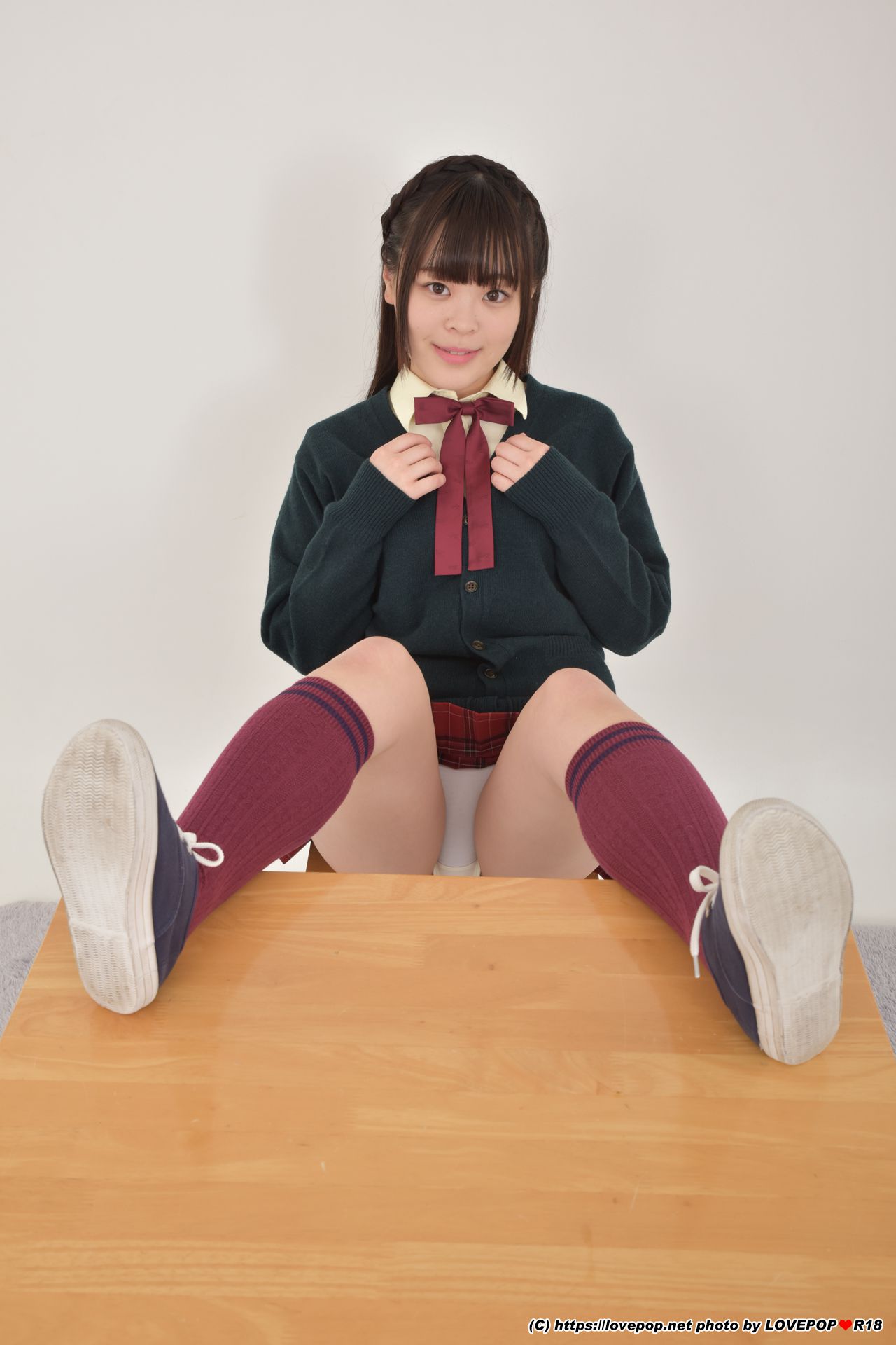 [LOVEPOP] Sana Yotsuba 四葉さな Photoset 01