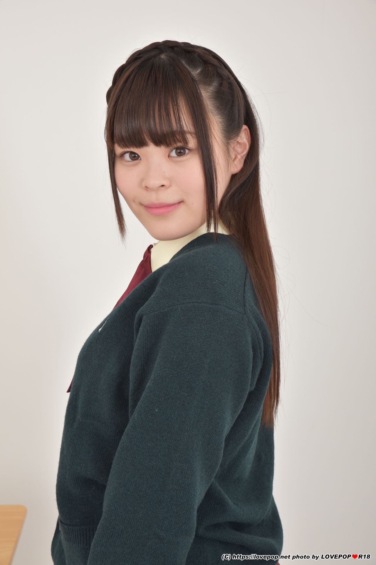 [LOVEPOP] Sana Yotsuba 四葉さな Photoset 01