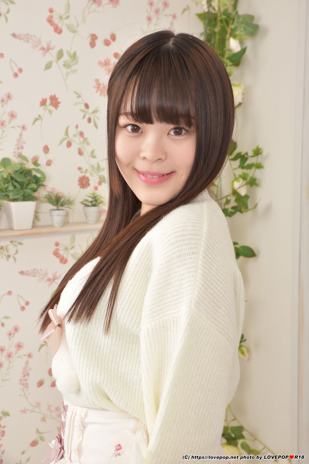 [LOVEPOP] Sana Yotsuba 四葉さな Photoset 02