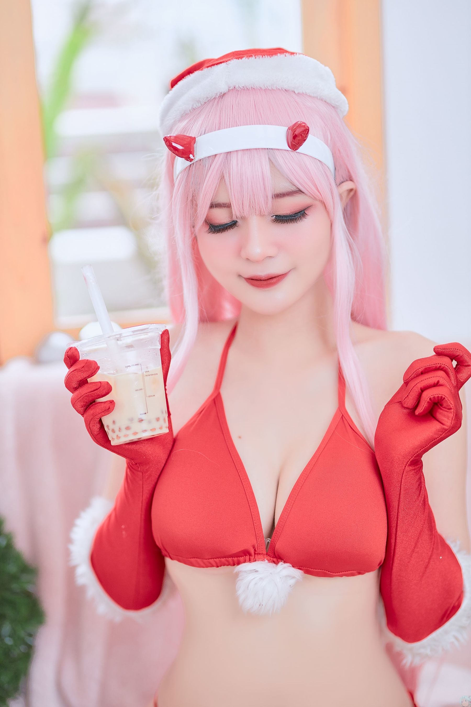 [COS福利] Azami - Zero Two X-Mas