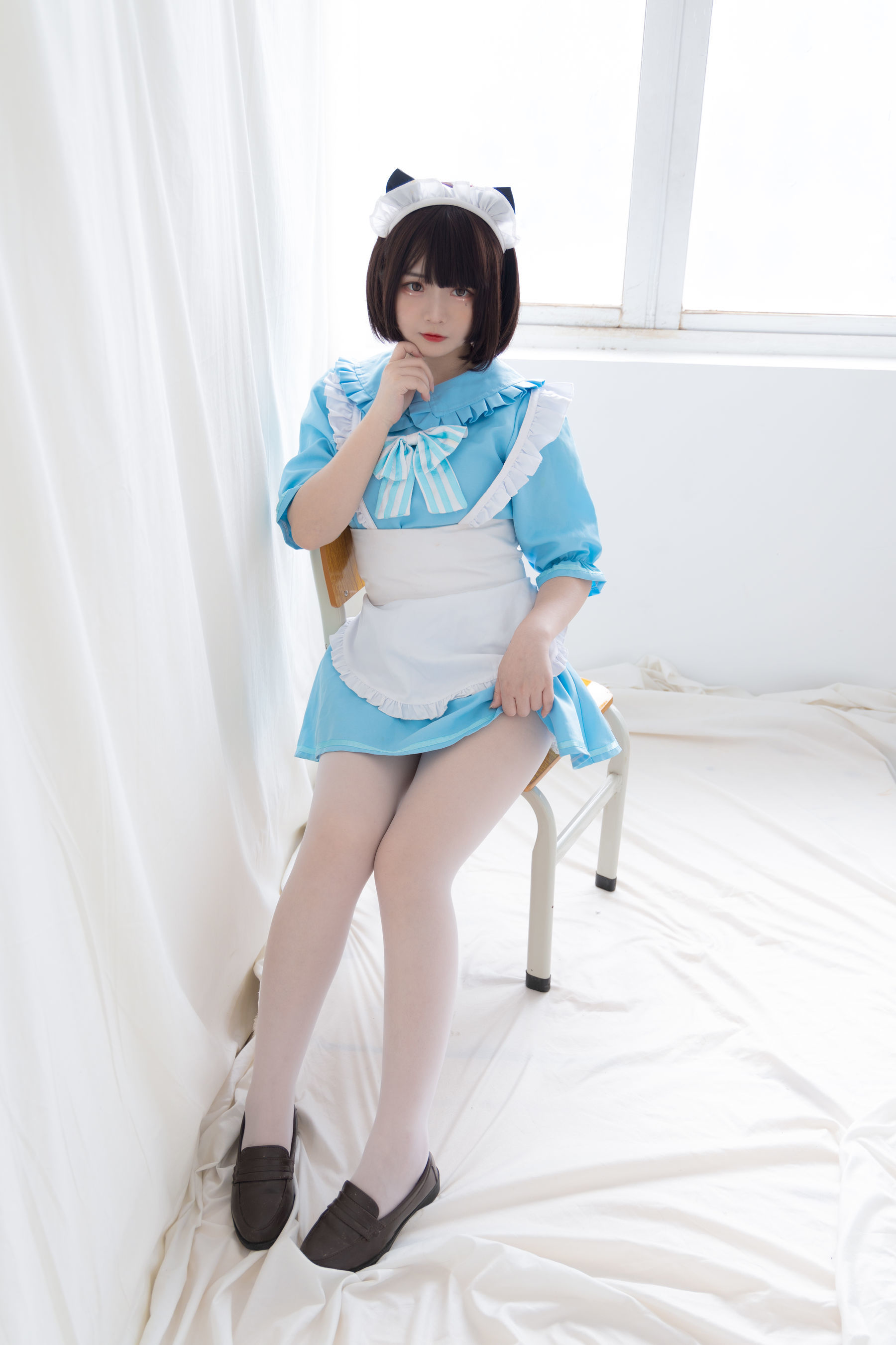 [COS福利] 二次元美女古川kagura - 蓝色小猫女仆