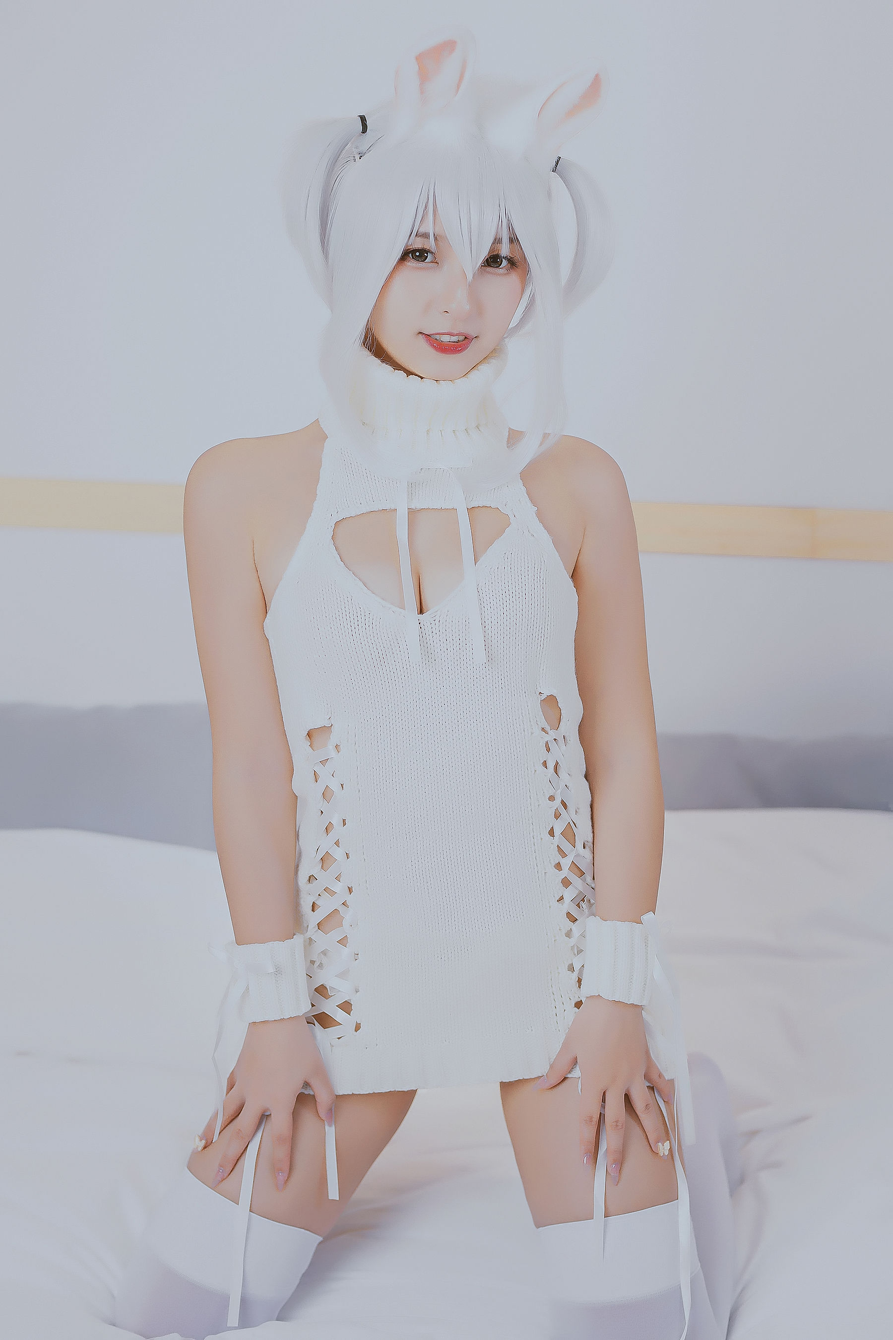 [COS福利] 萝莉神楽板真冬之危険な耳-狼妹&兔娘