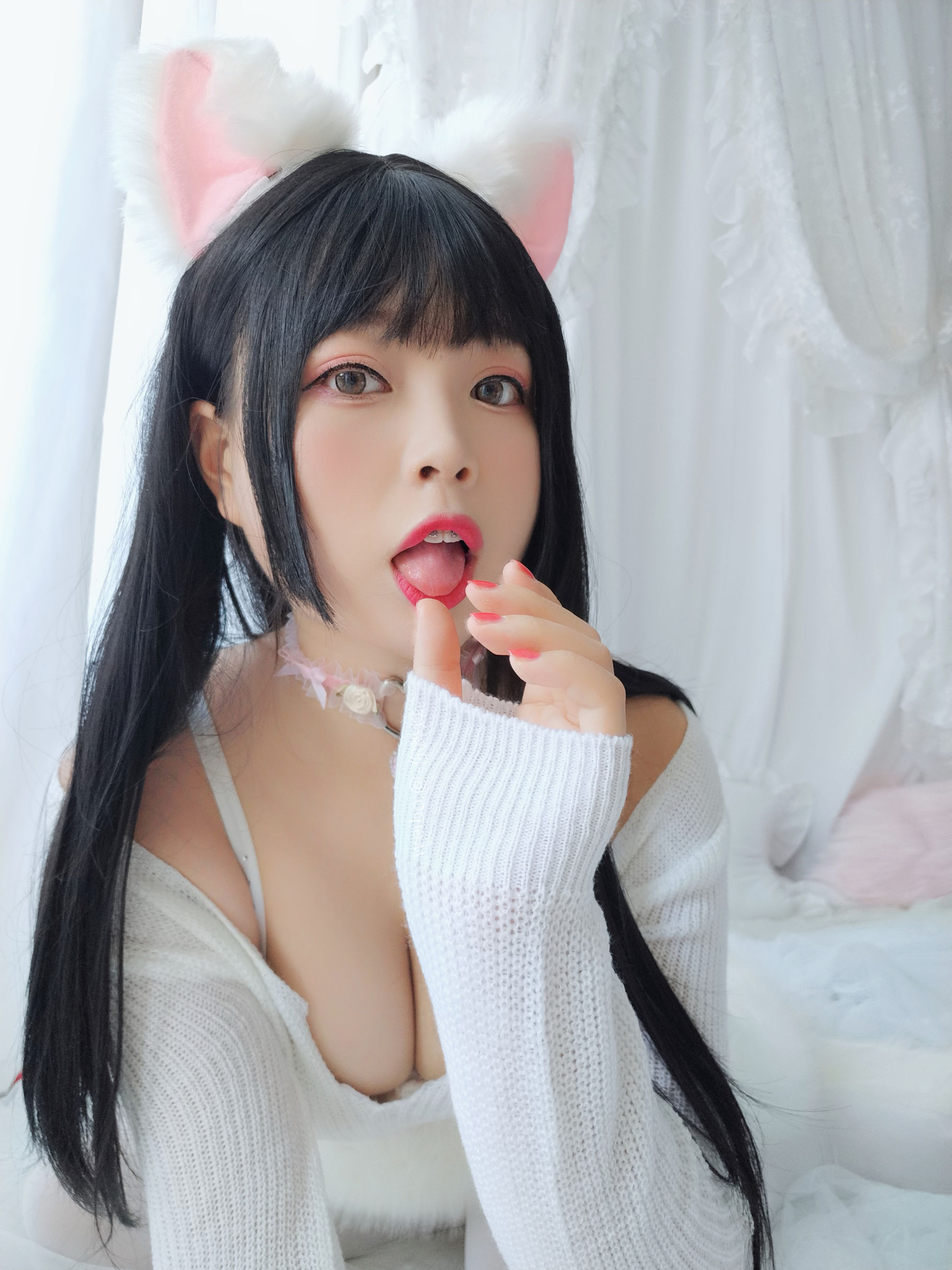 [COS福利] 萌系小姐姐-白烨- - 小奶猫