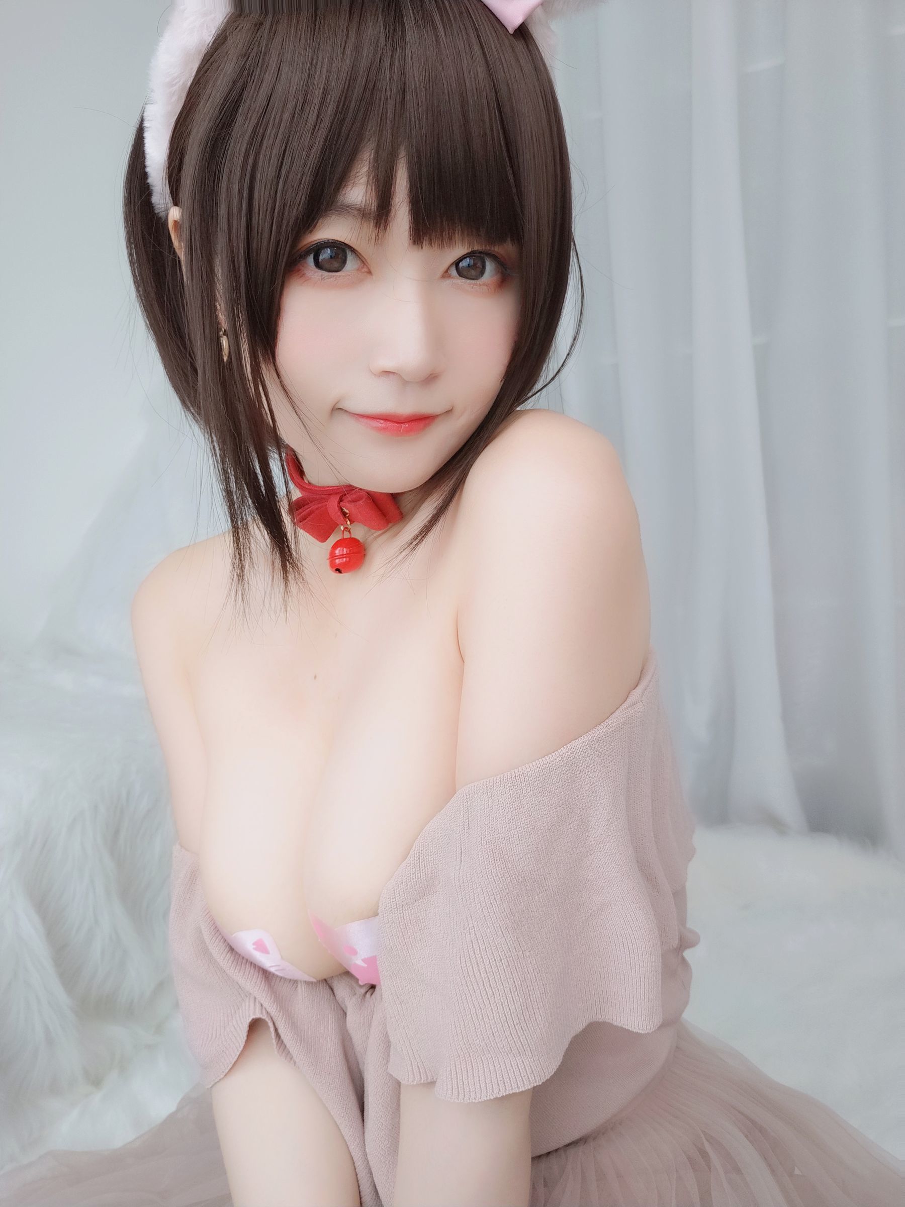 [COS福利] Coser小姐姐白银 - 小猪佩奇