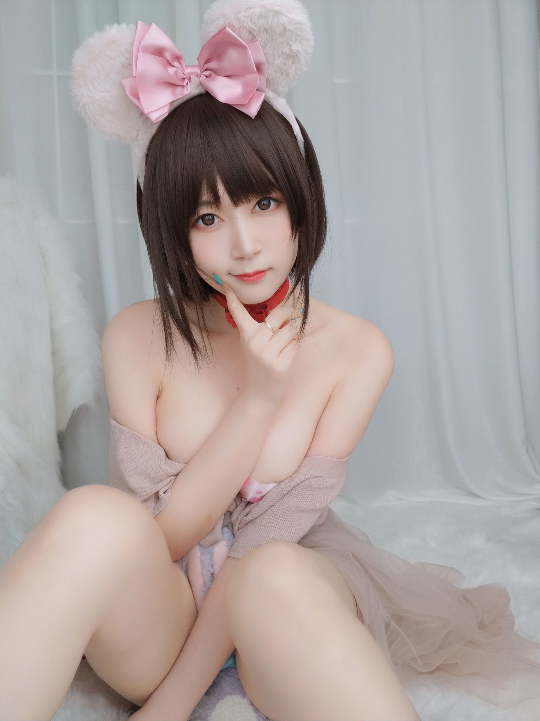 [COS福利] Coser小姐姐白银 - 小猪佩奇