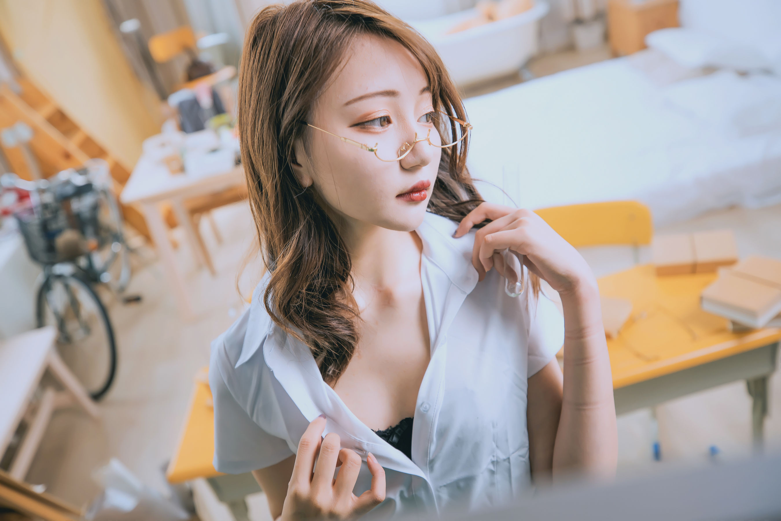 [COS福利] 萝莉神楽板真冬之数之歌-百合教室