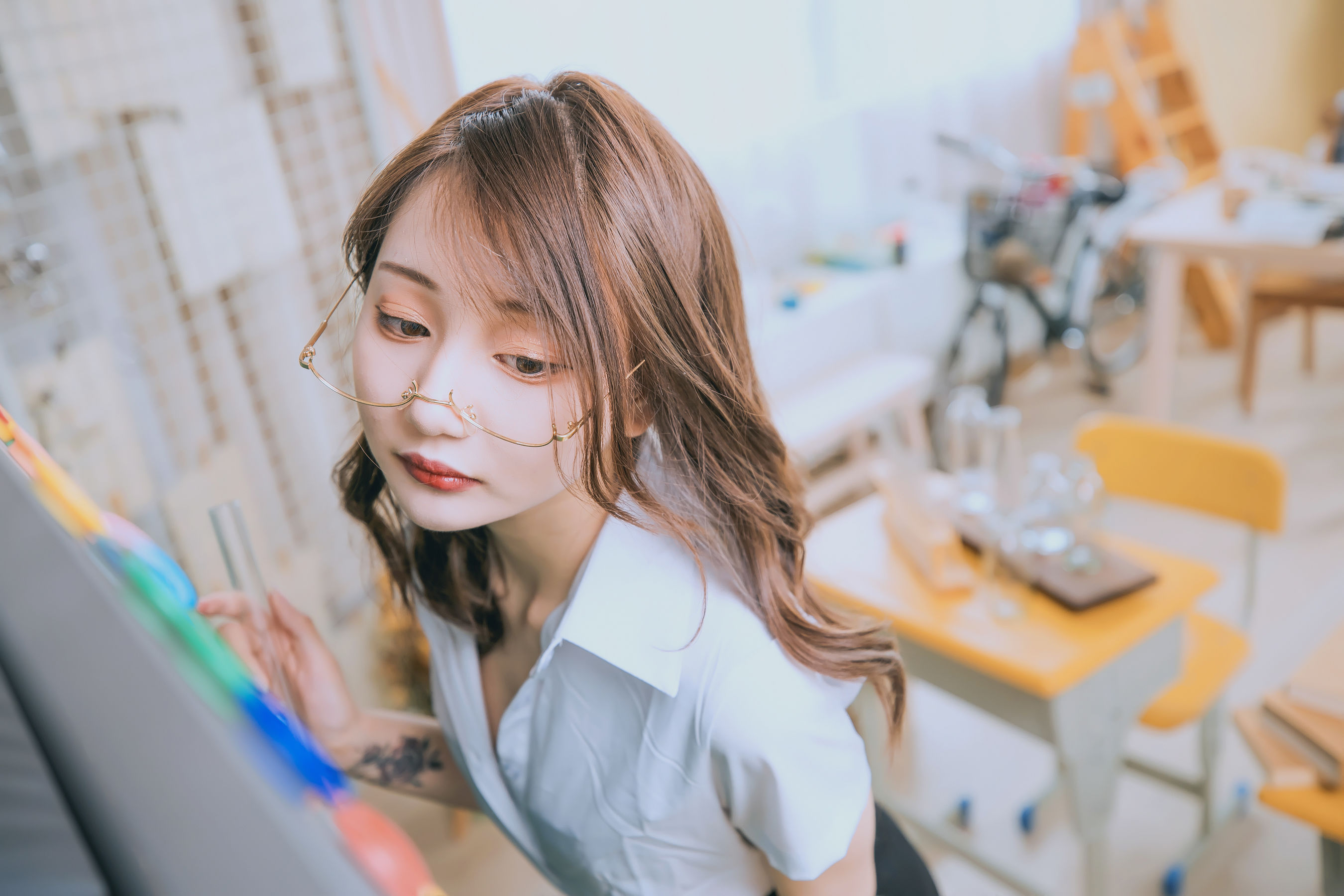 [COS福利] 萝莉神楽板真冬之数之歌-百合教室