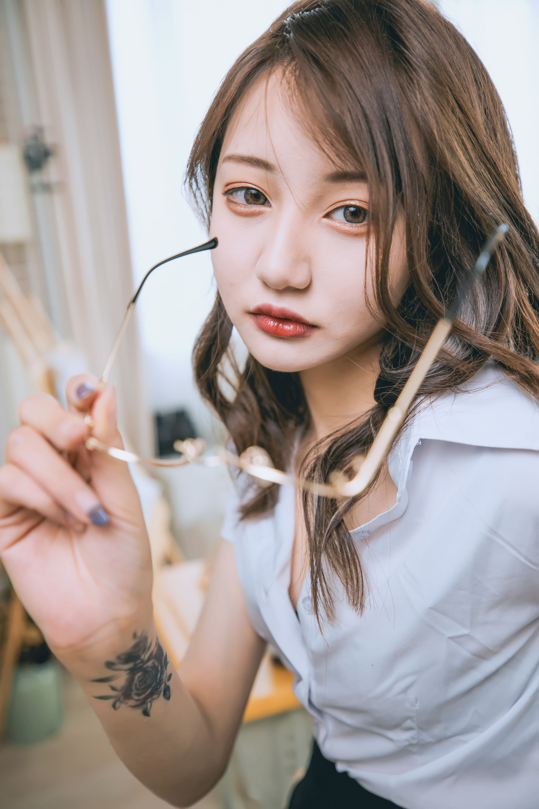 [COS福利] 萝莉神楽板真冬之数之歌-百合教室