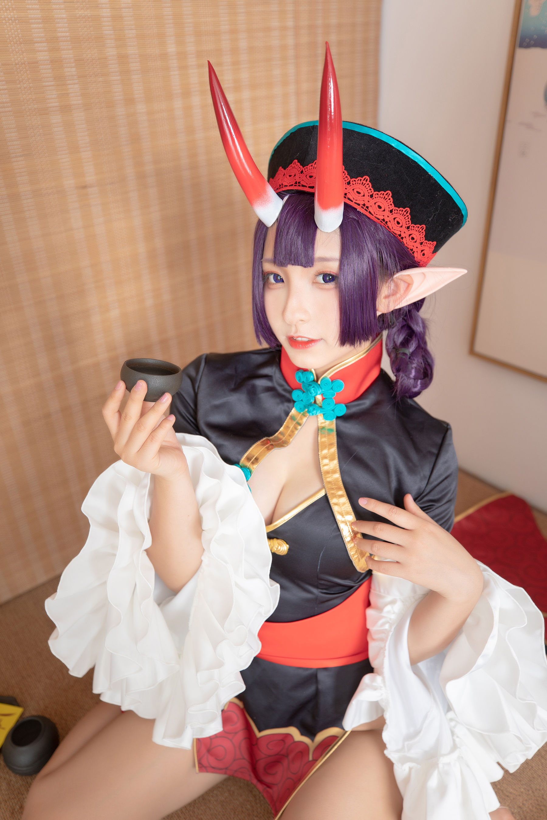 [COS福利] 萝莉神楽板真冬之果実の酒気-酒吞cos