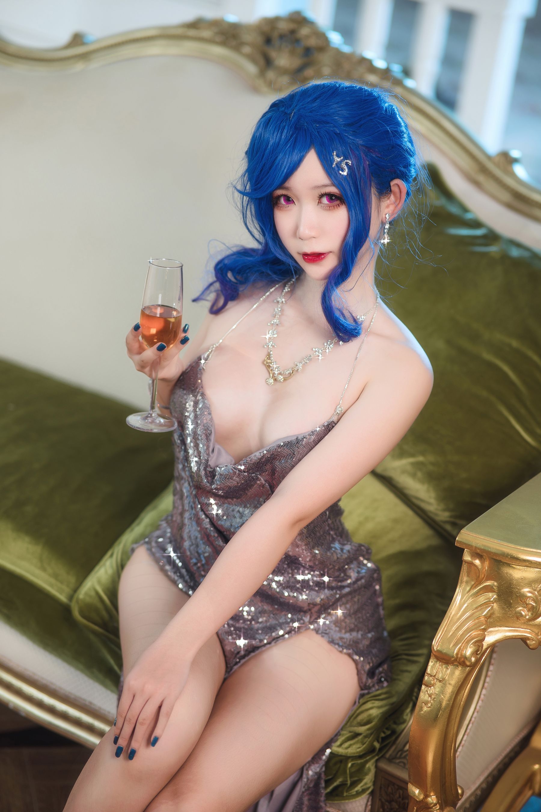[COS福利] 动漫博主樱落酱w - 圣路易斯礼服