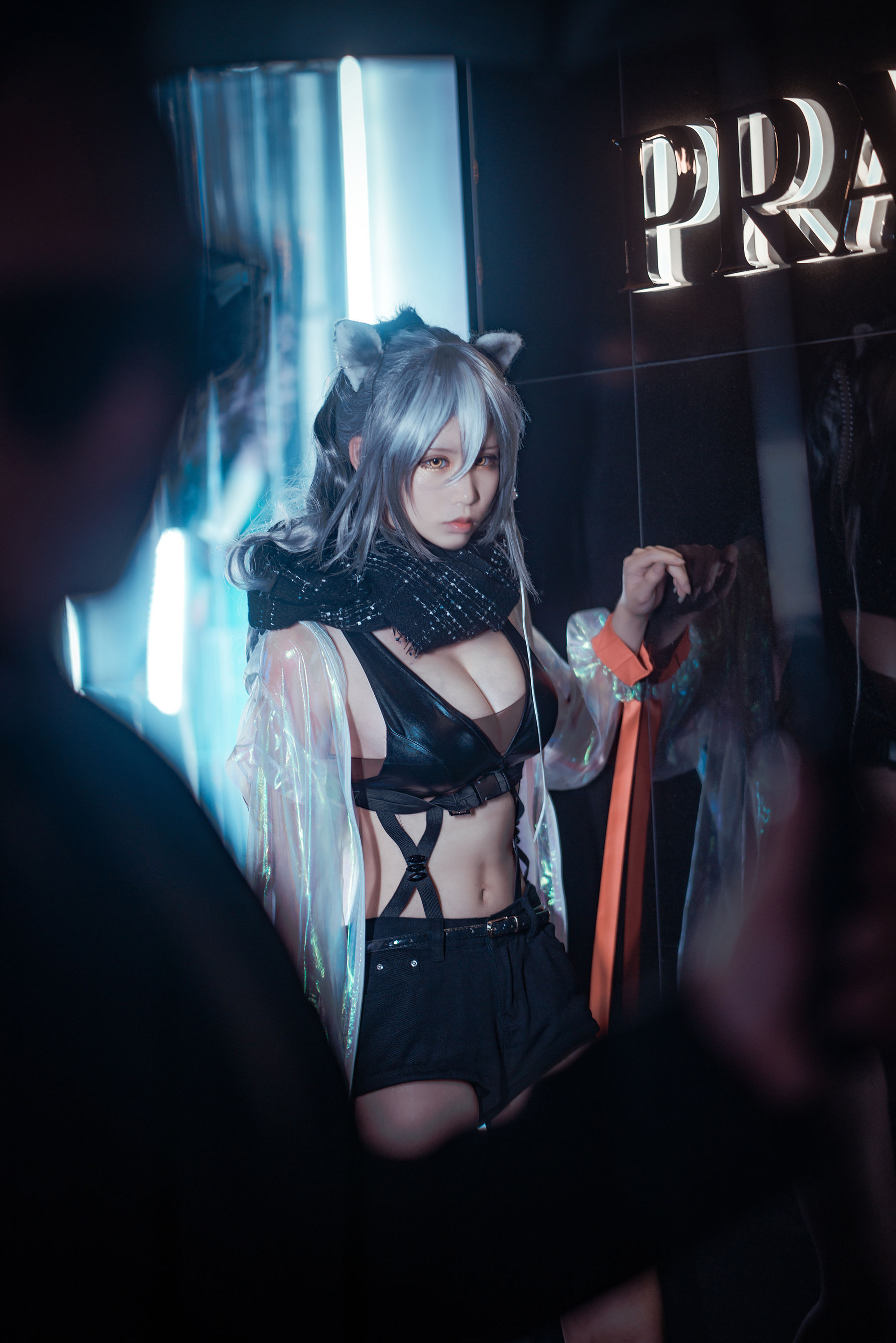 [COS福利] 动漫博主爱老师_PhD - 明日方舟