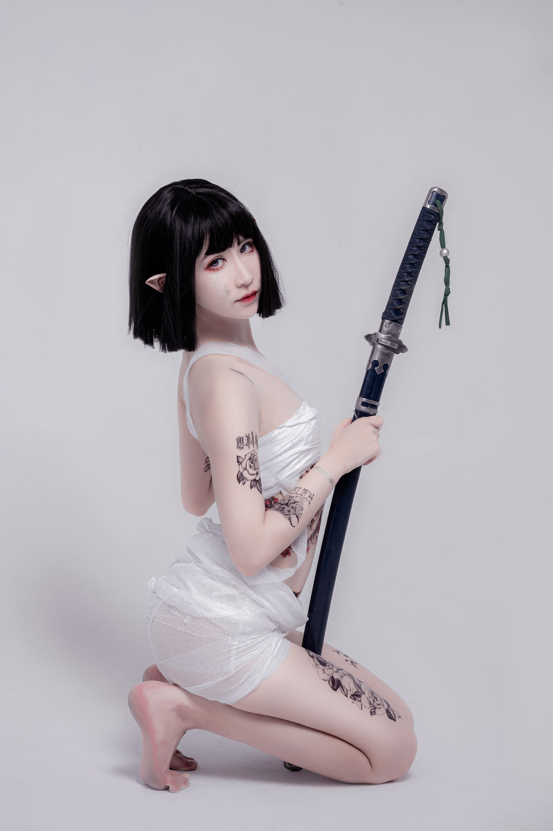 [COS福利] 动漫博主阮邑_Fairy - 绑带和武士