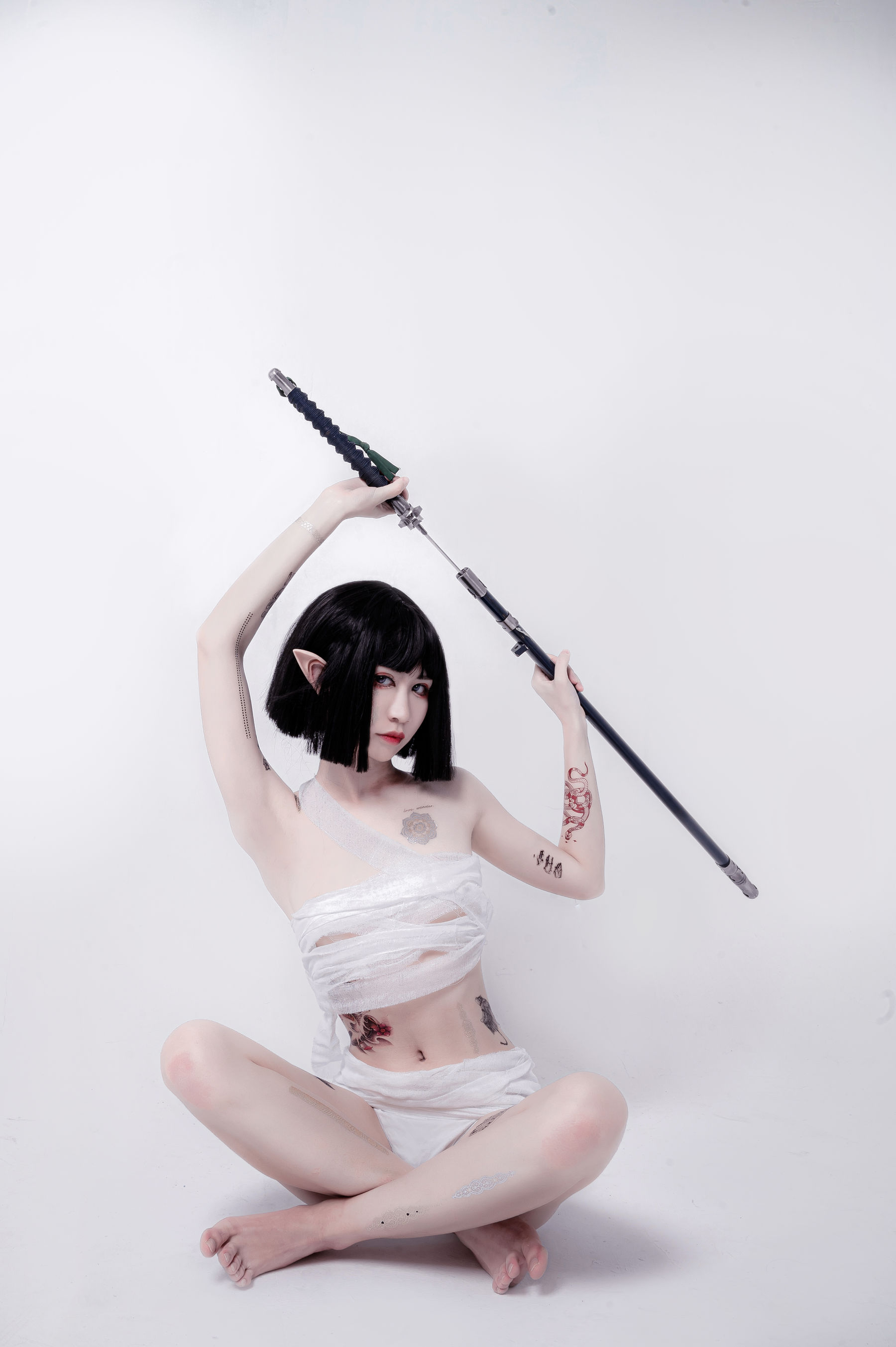 [COS福利] 动漫博主阮邑_Fairy - 绑带和武士