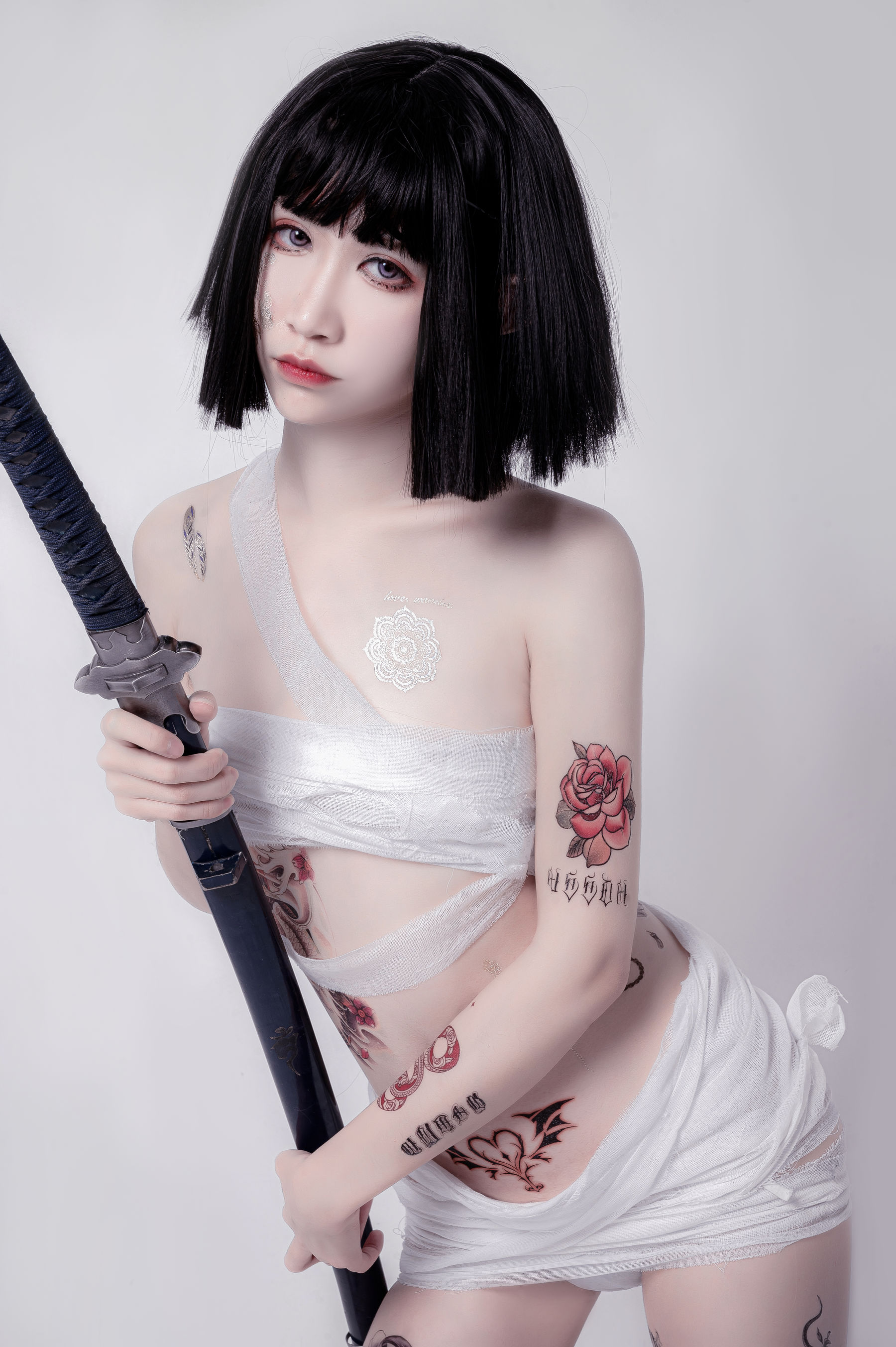 [COS福利] 动漫博主阮邑_Fairy - 绑带和武士