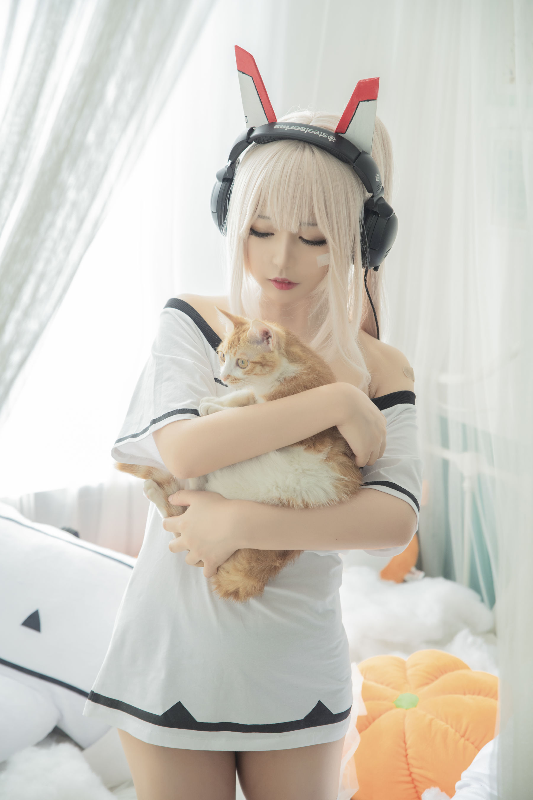 [COS福利] 大眼萌妹黑猫猫OvO - 肥宅凌波