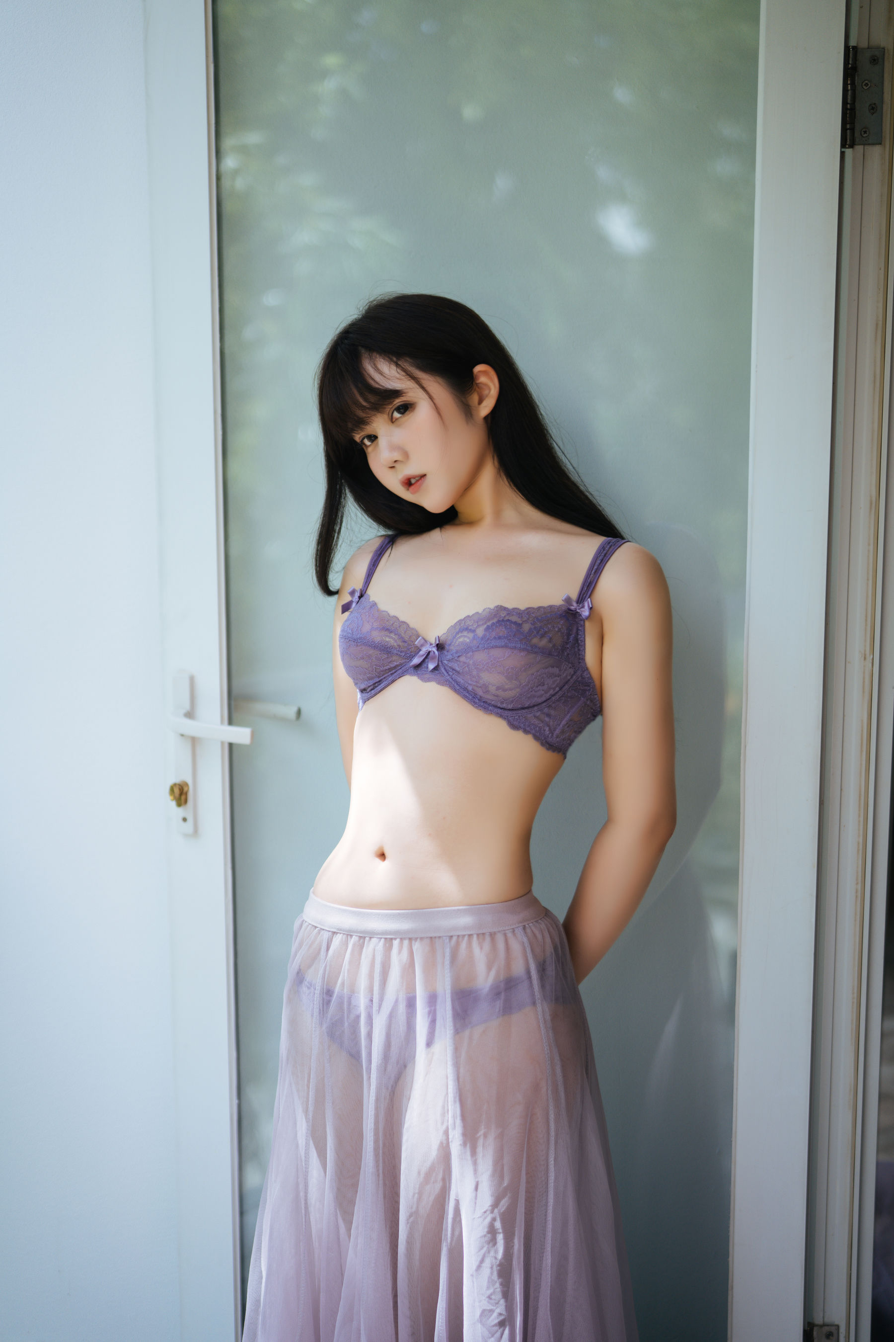 [COS福利] 微博福利姬镜酱 - 静夏之薄纱蕾丝