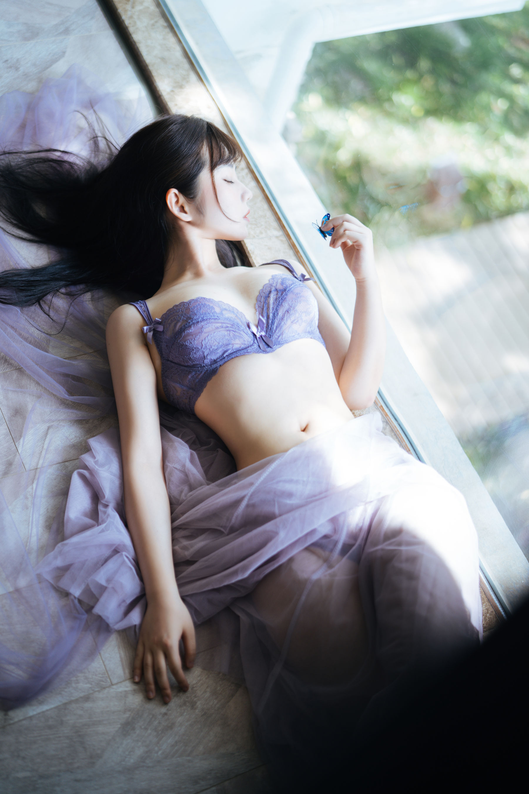 [COS福利] 微博福利姬镜酱 - 静夏之薄纱蕾丝
