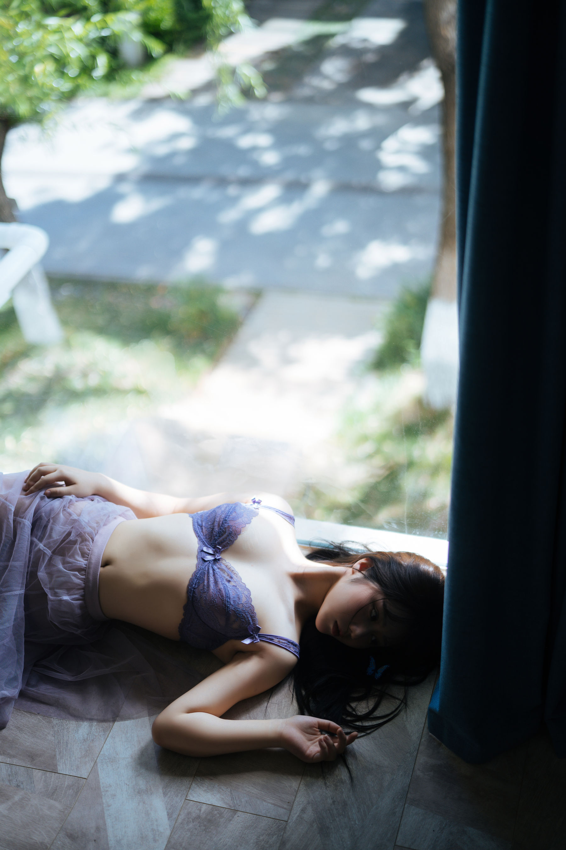 [COS福利] 微博福利姬镜酱 - 静夏之薄纱蕾丝