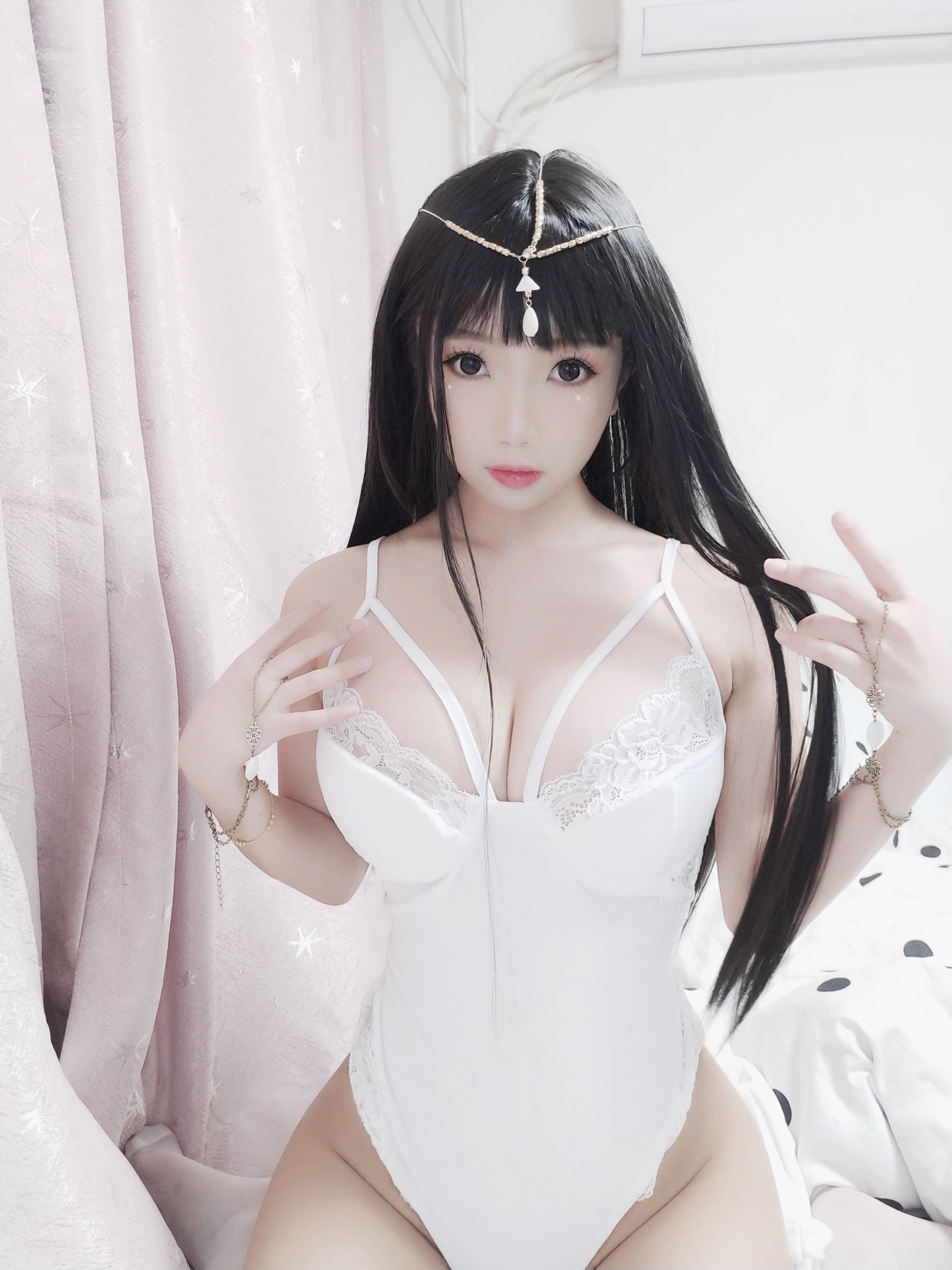 [COS福利] 白嫩美少女鬼畜瑶 - 白色埃及瑶