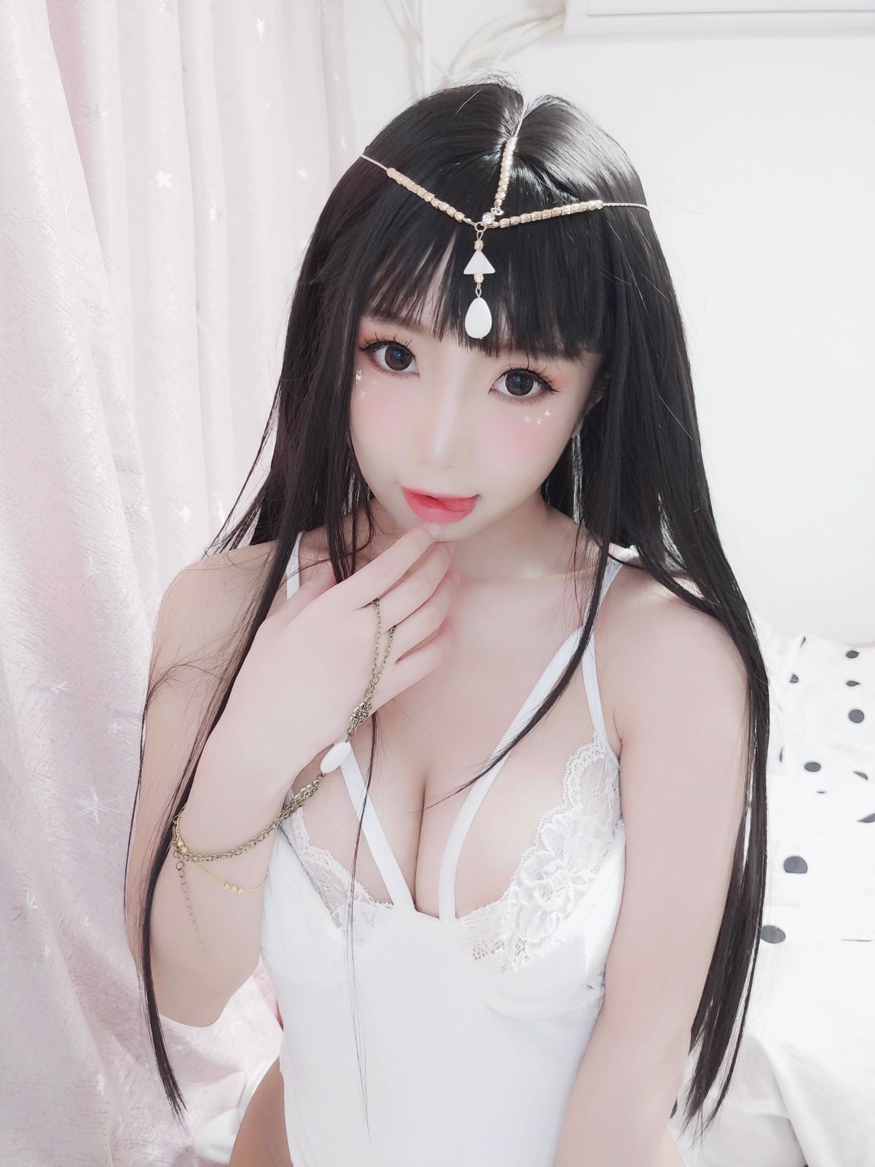 [COS福利] 白嫩美少女鬼畜瑶 - 白色埃及瑶