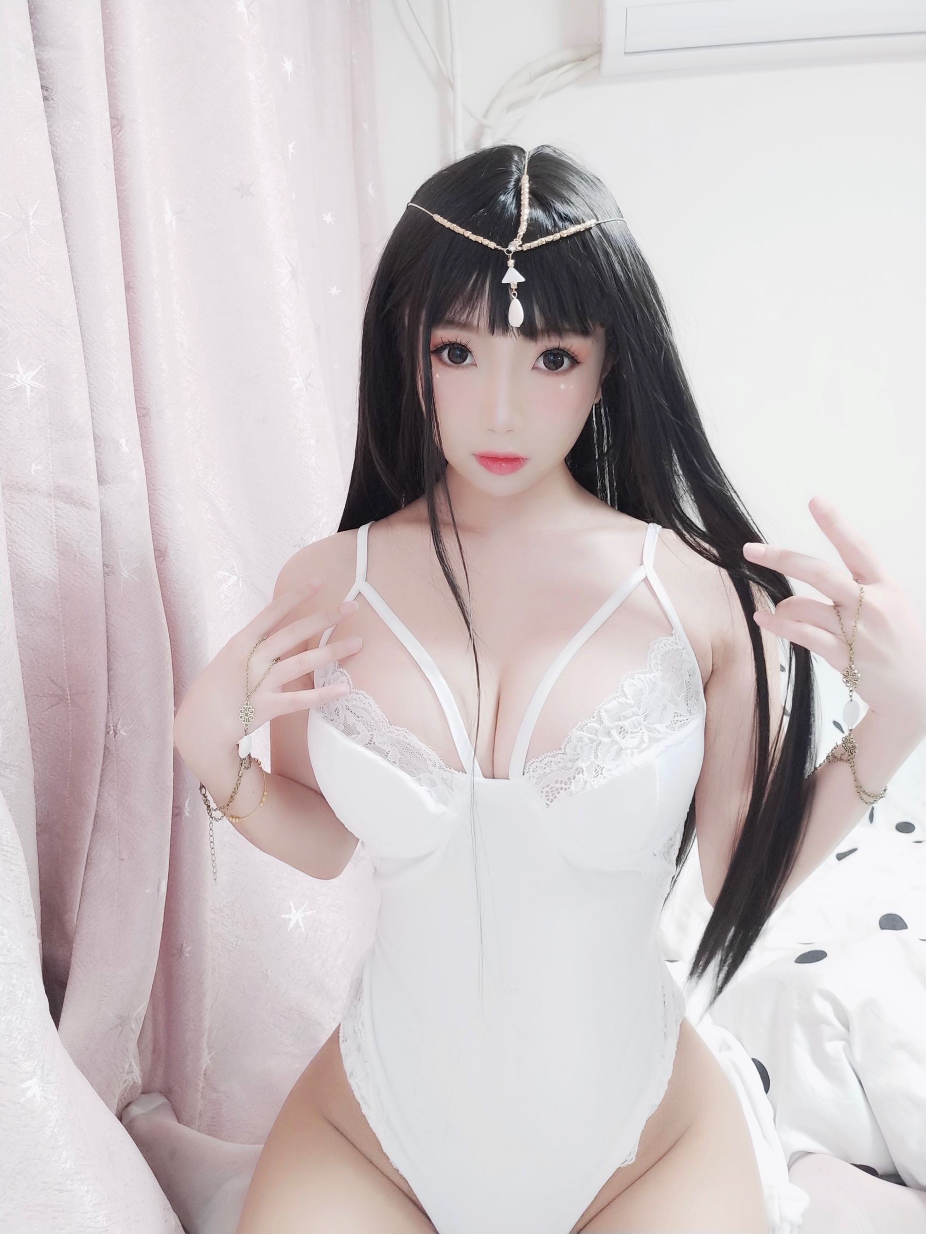 [COS福利] 白嫩美少女鬼畜瑶 - 白色埃及瑶