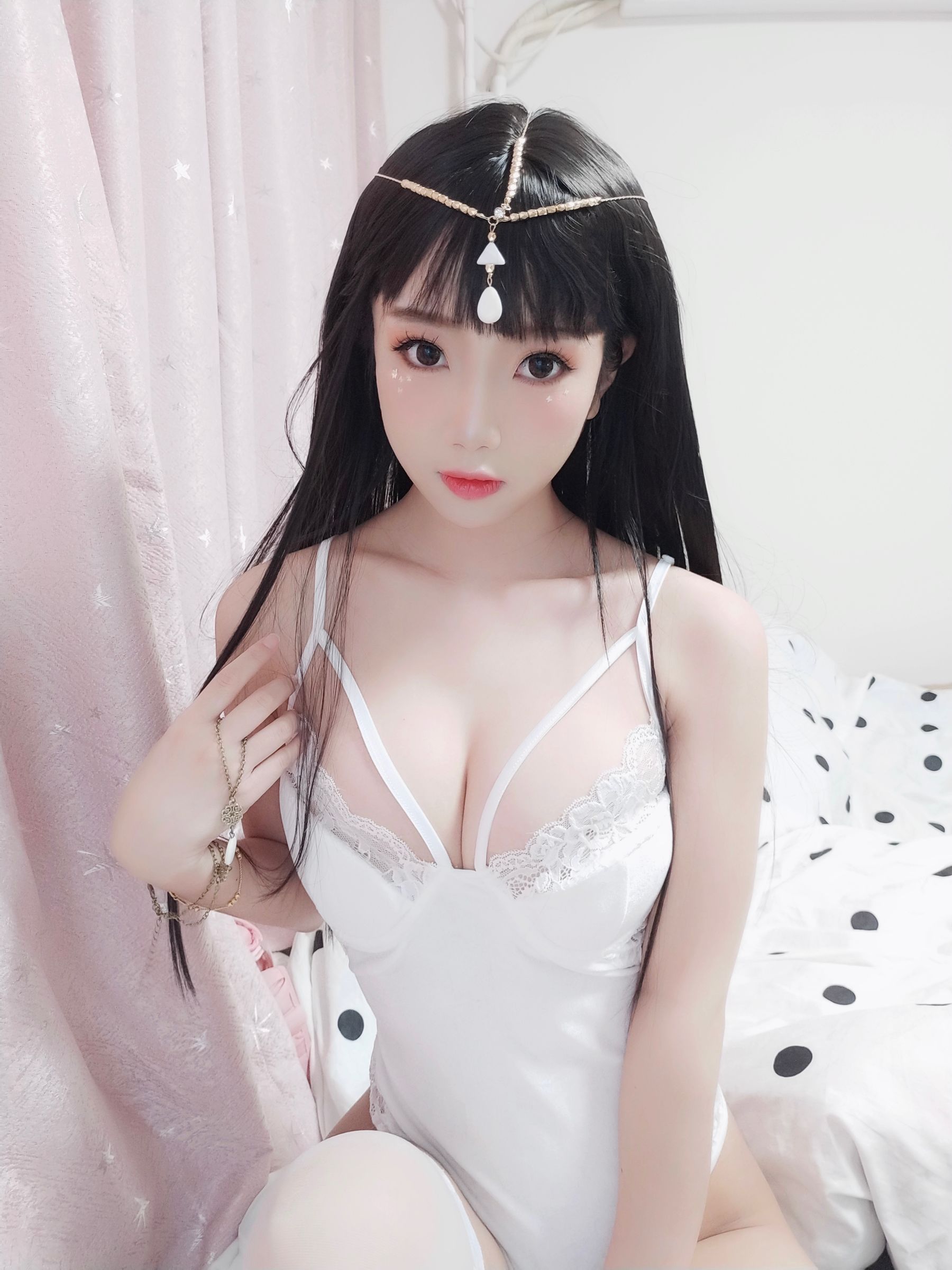[COS福利] 白嫩美少女鬼畜瑶 - 白色埃及瑶