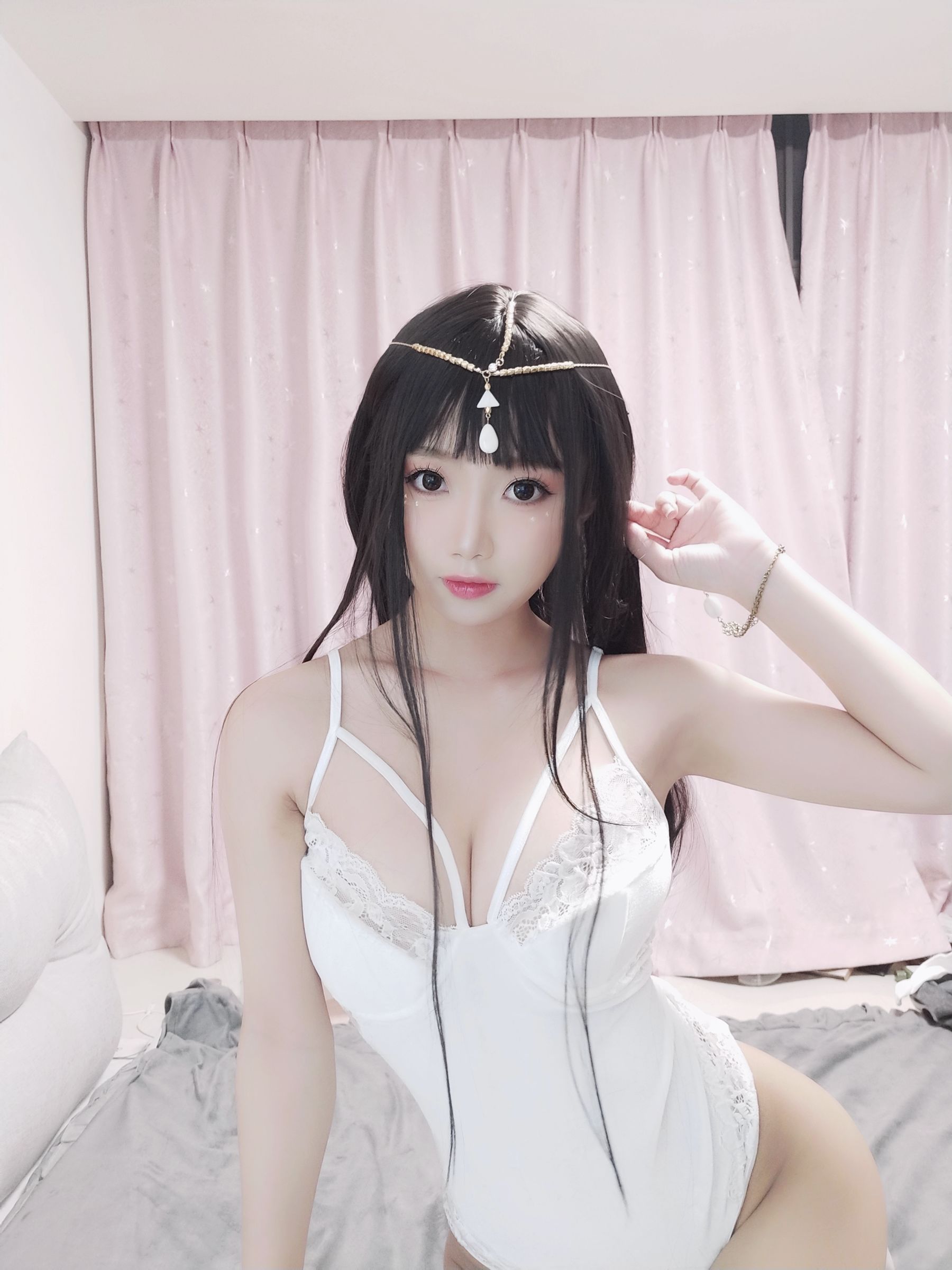[COS福利] 白嫩美少女鬼畜瑶 - 白色埃及瑶