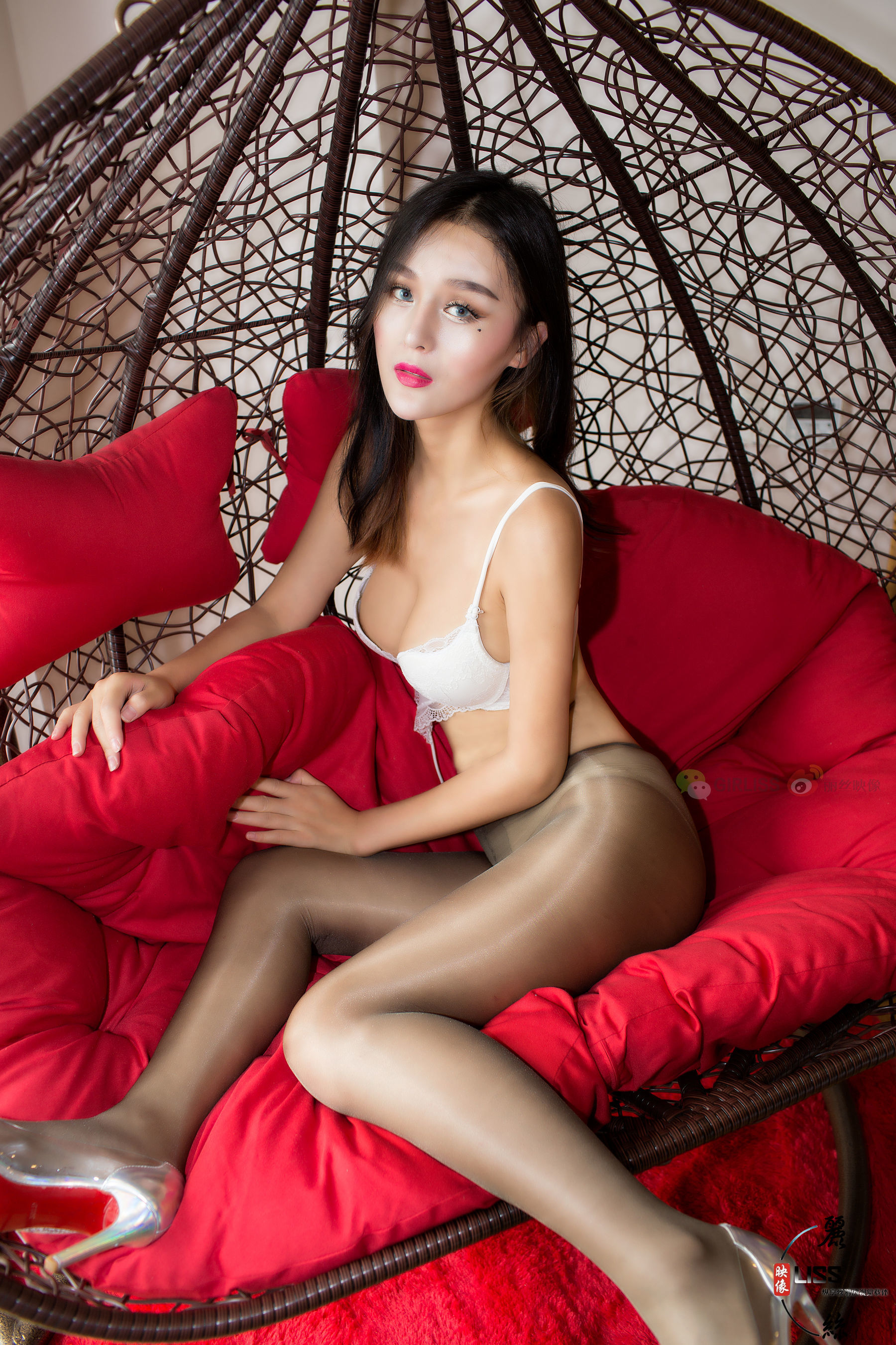 [丽丝映像GIRLISS]  长发妹妹的性感