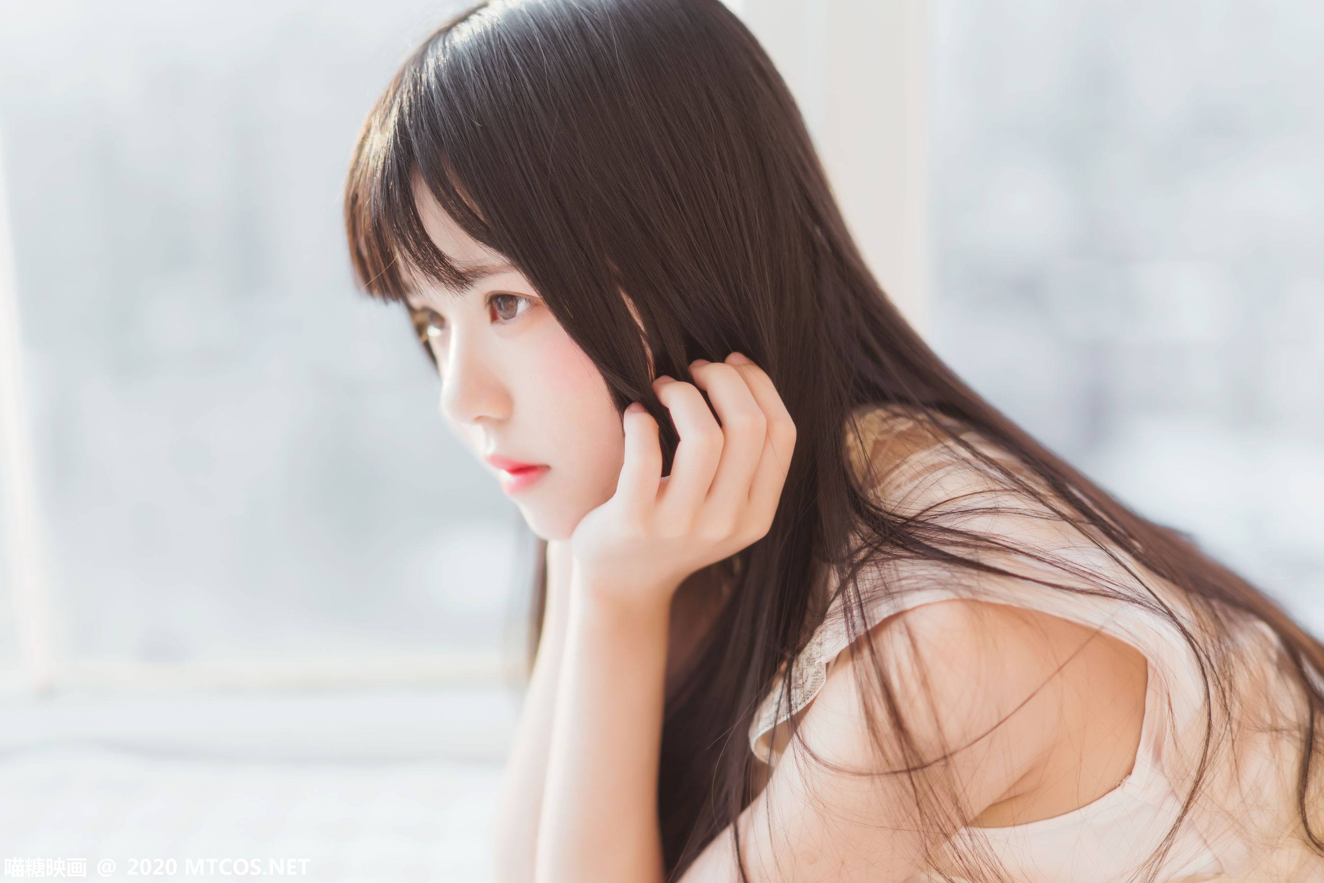 [喵糖映画] VOL.226 桜桃喵 窗边女孩