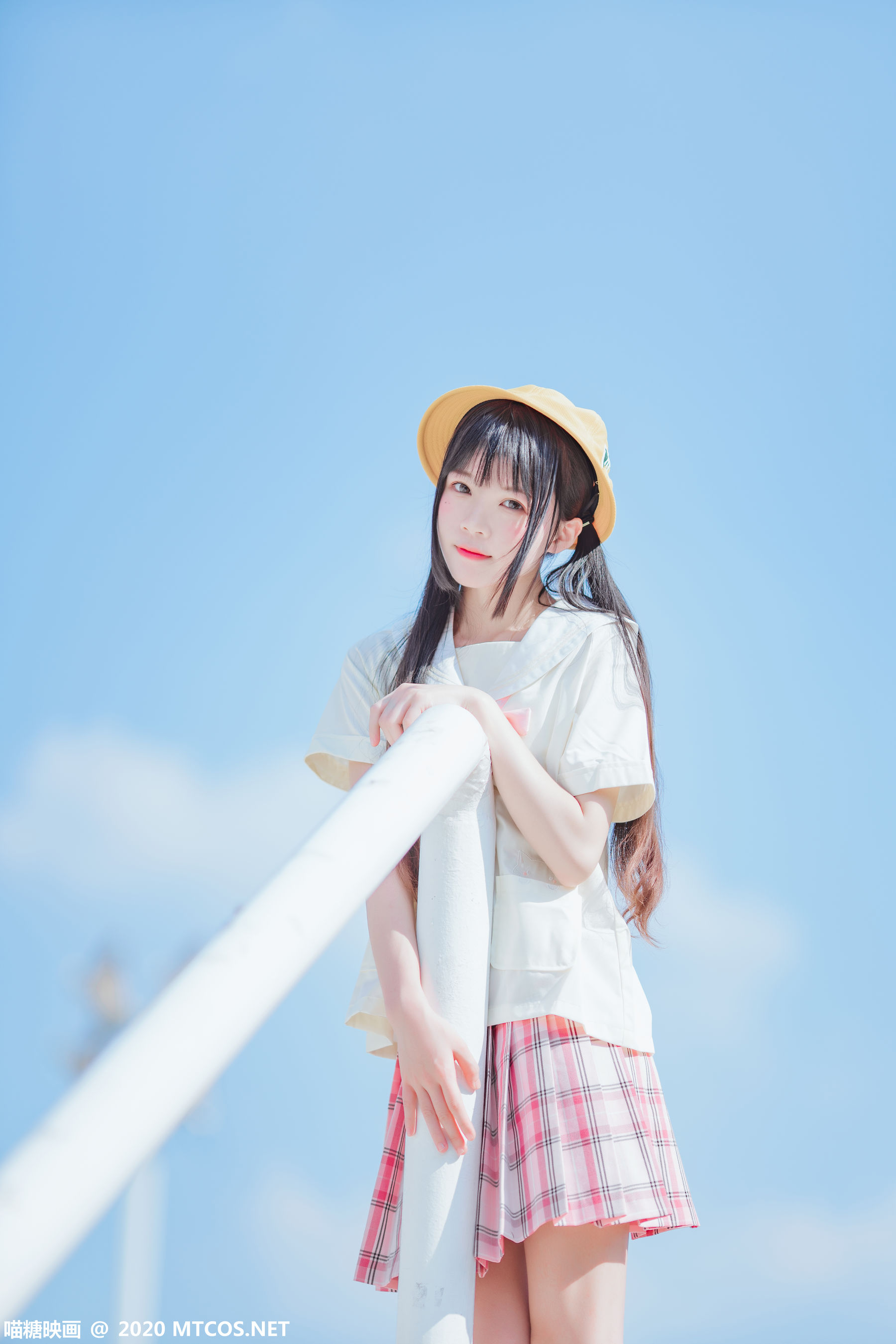 [喵糖映画] VOL.256 桜桃喵 户外小黄帽