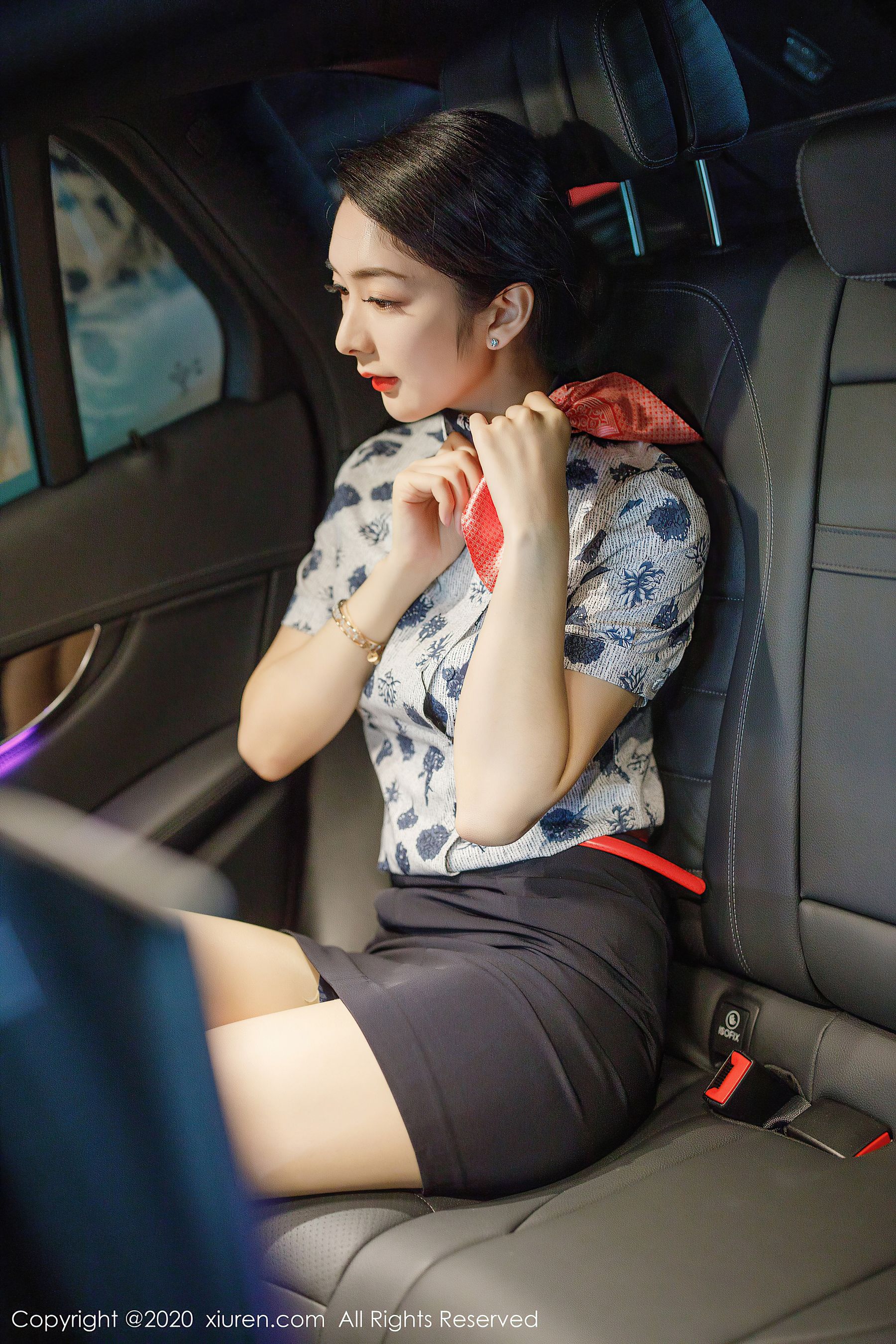 [秀人XIUREN] No.2305 Angela小热巴