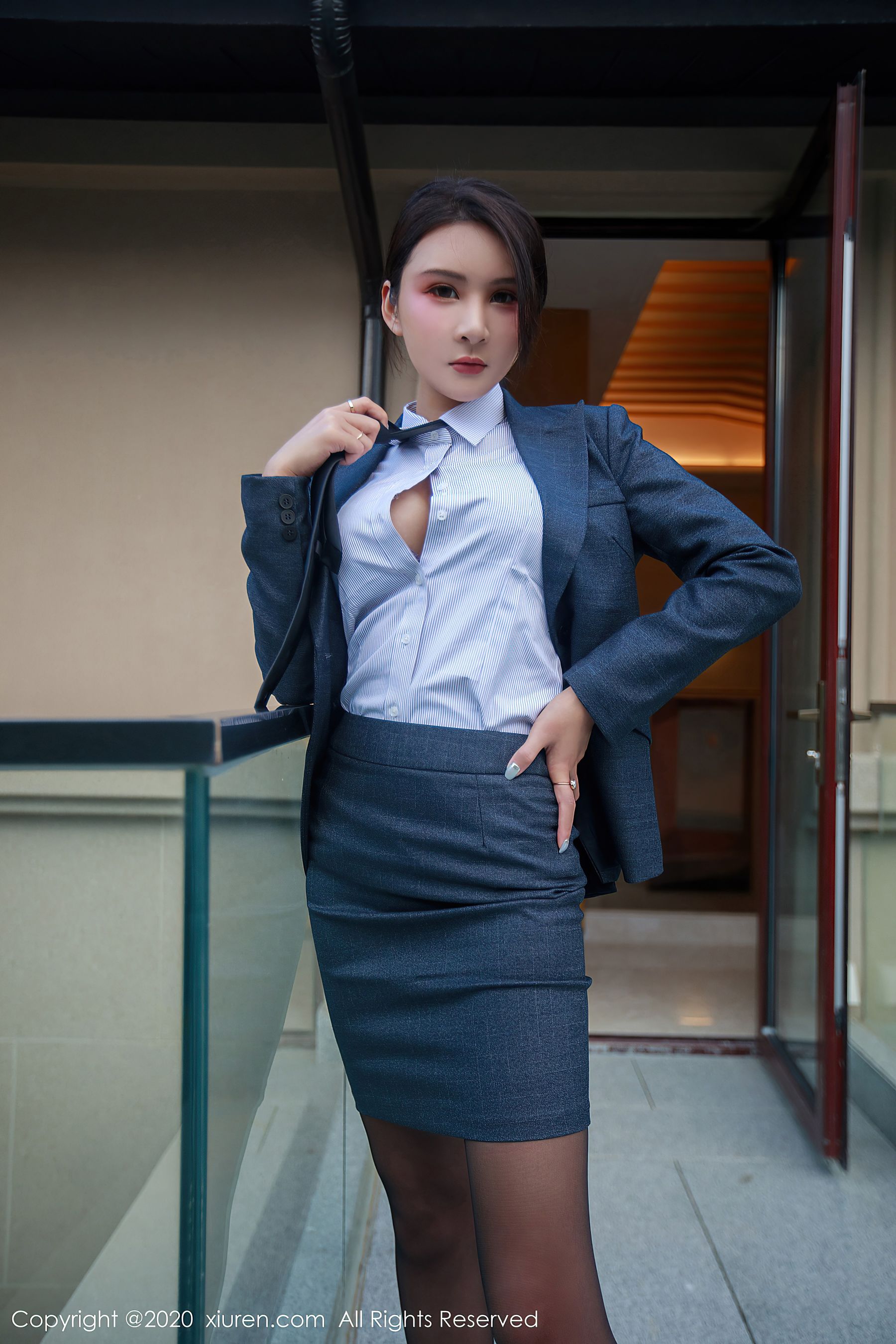 [秀人XIUREN] No.2309 Emily顾奈奈