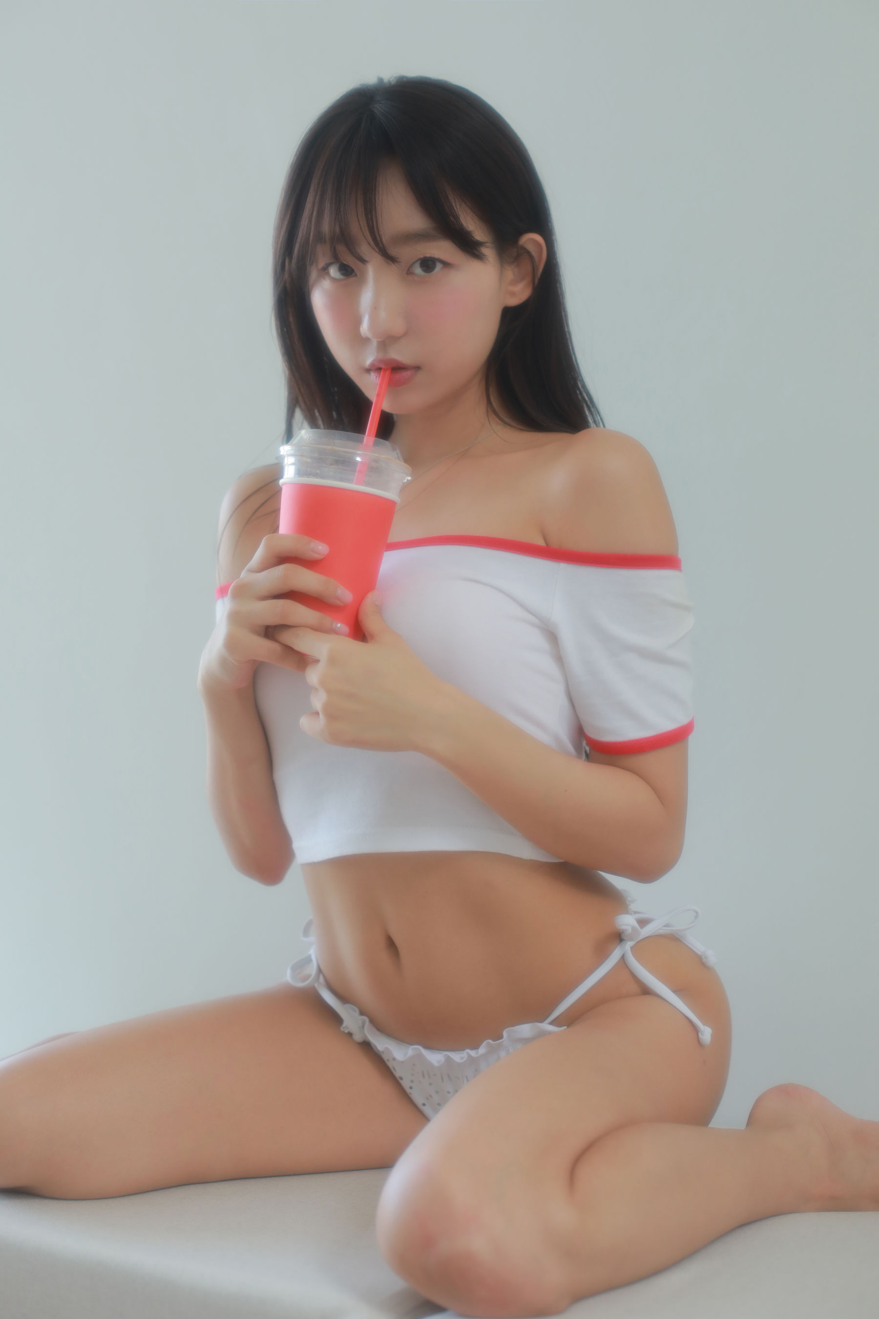 [韩国妹子]  Eunji Pyo(DJ Henney) pictorial #1