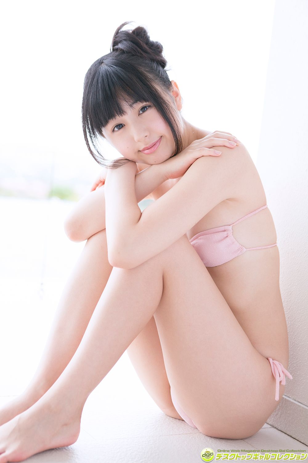 [DGC] Emi Kurita 栗田恵美『キュートな笑顔と自慢のヒップがタップリ！』