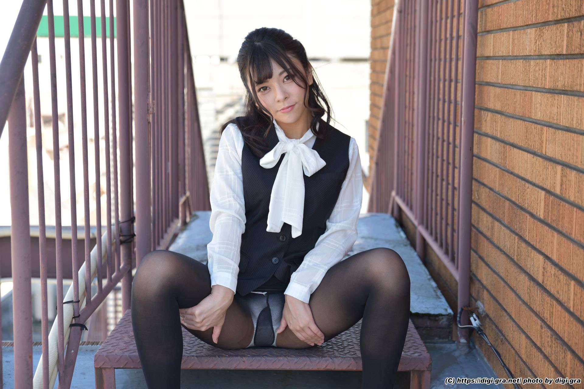 [Digi-Gra] Azusa Misaki 岬あずさ Photoset 04