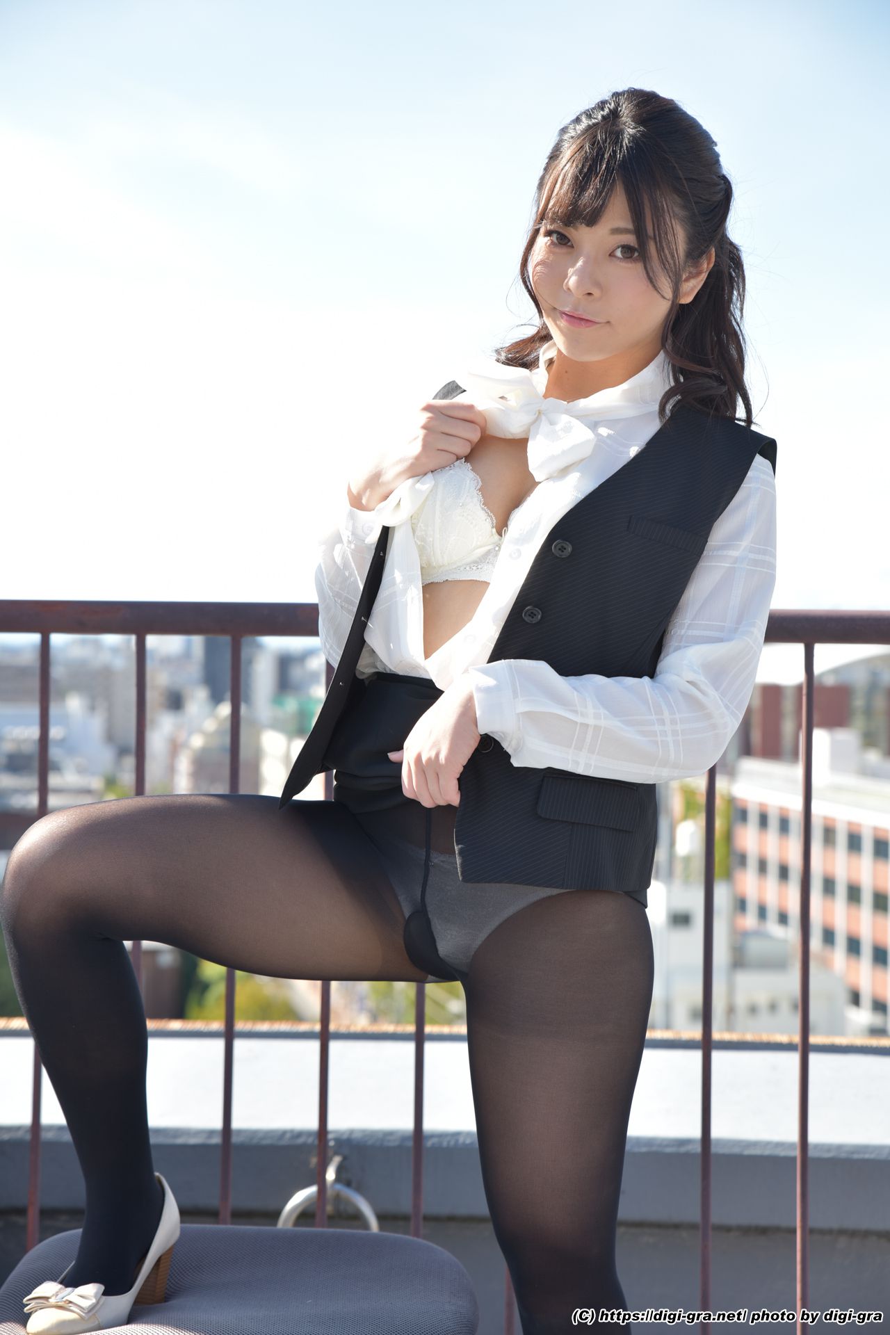 [Digi-Gra] Azusa Misaki 岬あずさ Photoset 04