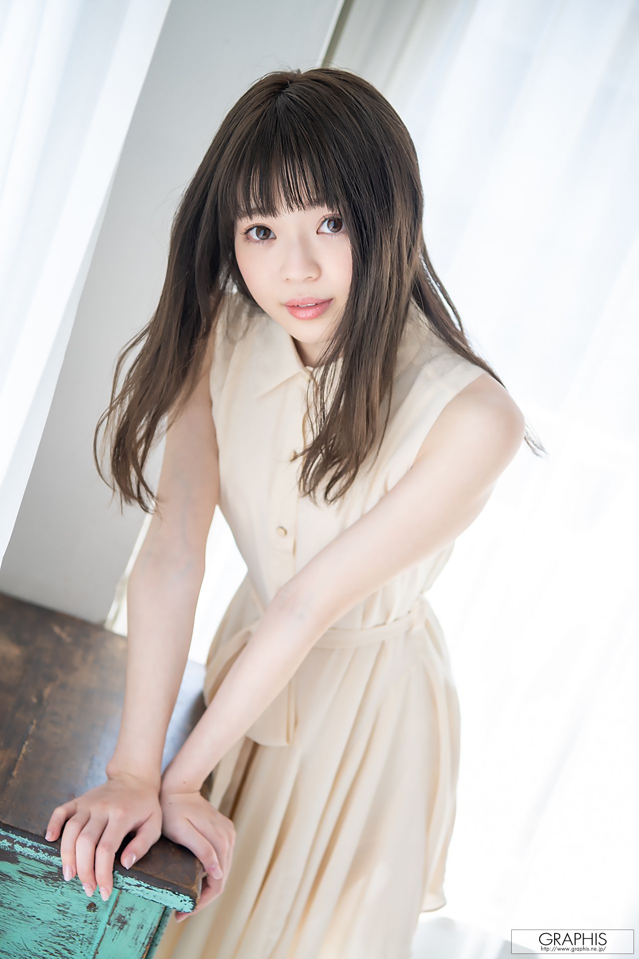 [Graphis] First Gravure 初脱ぎ娘 No.169 Izuna Maki 槙いずな