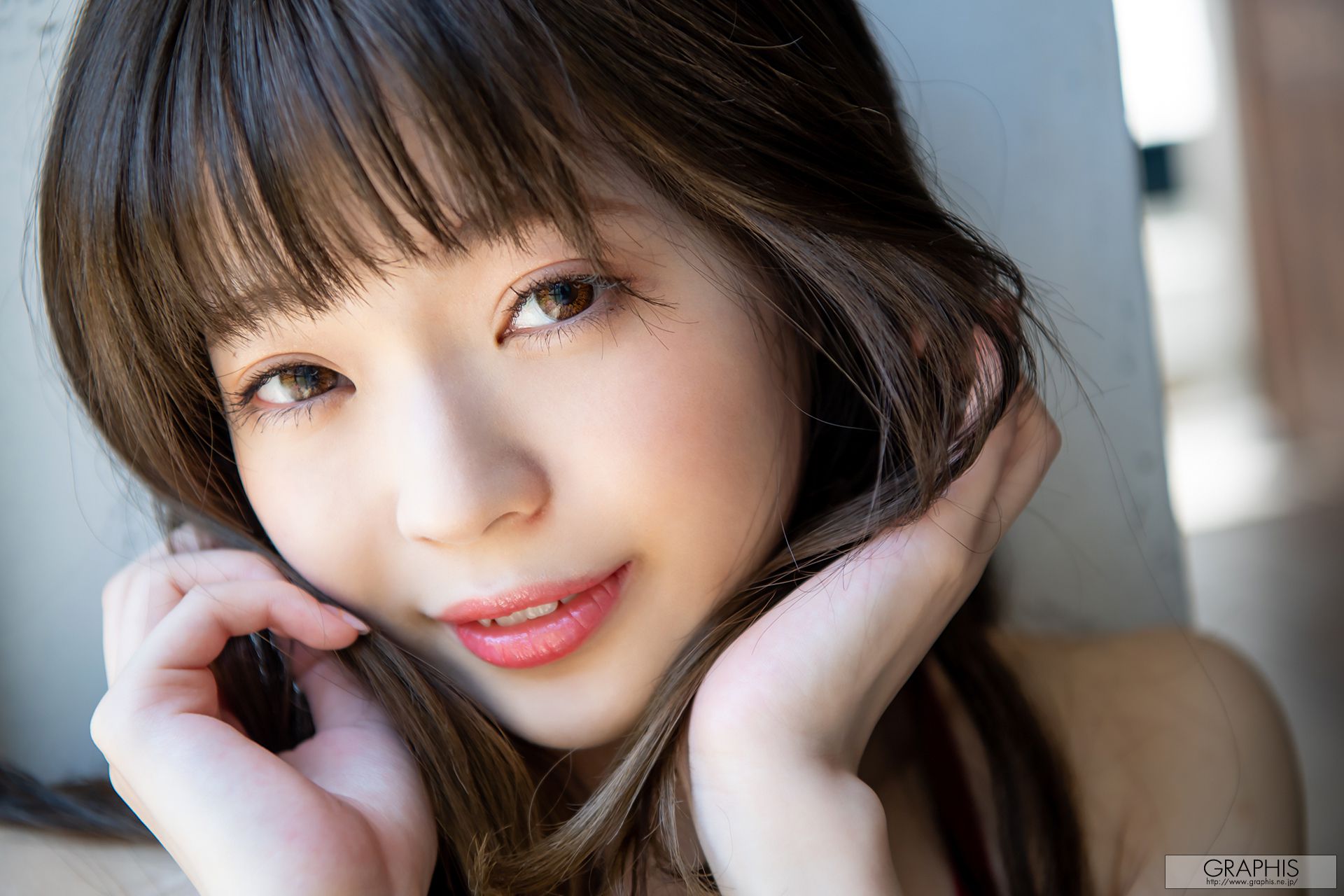 [Graphis] First Gravure 初脱ぎ娘 No.169 Izuna Maki 槙いずな