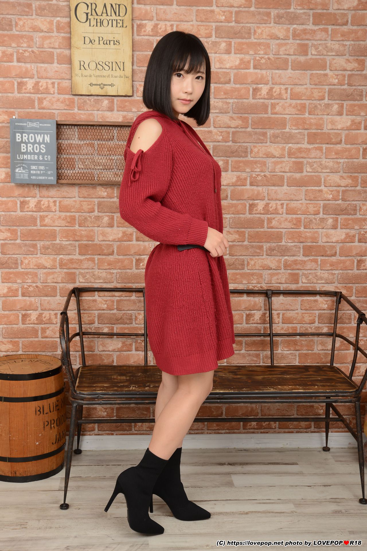 [LOVEPOP] Yui Shirasaka 白坂有以 Photoset 03