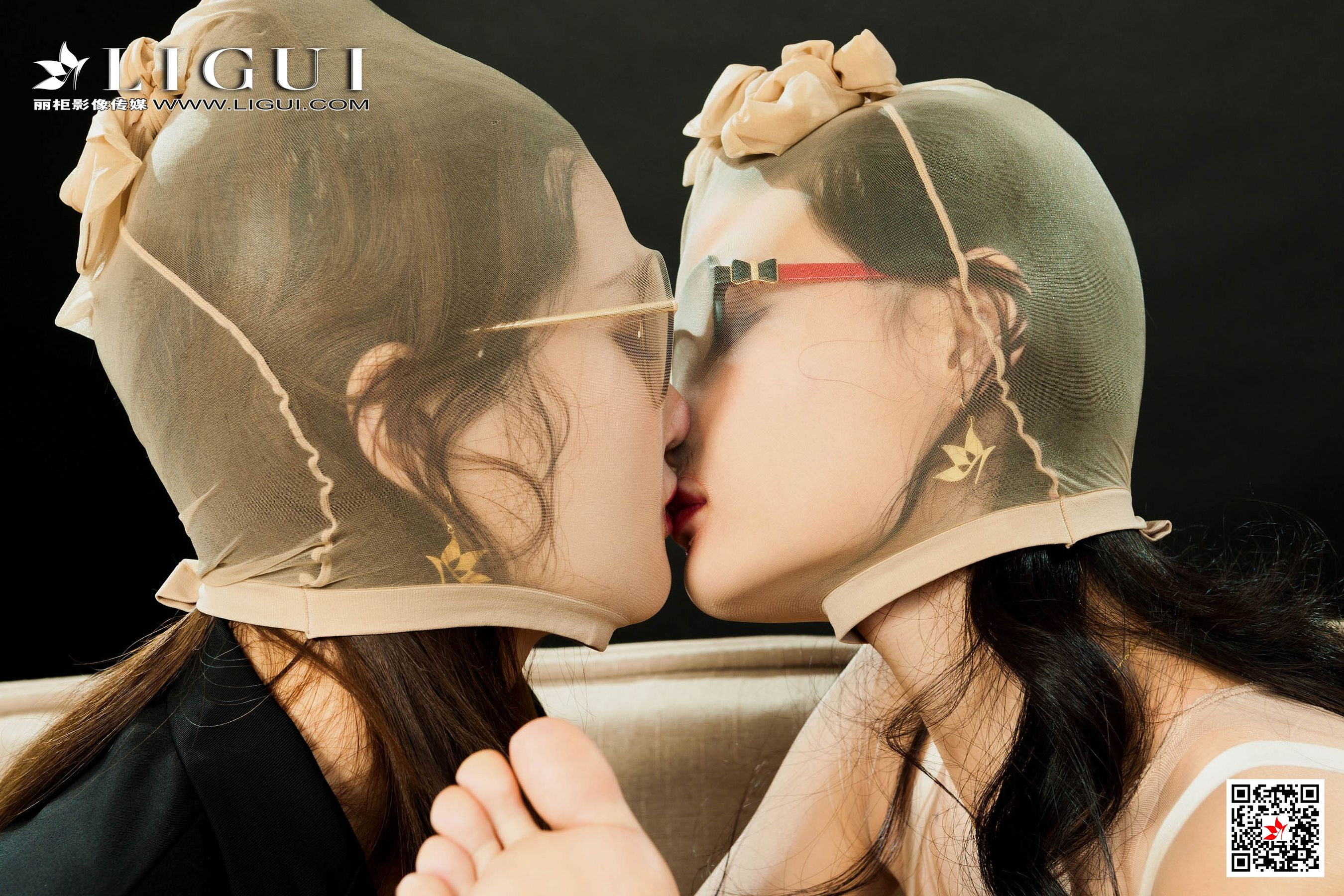 [丽柜美束Ligui] 网络丽人 Model 文芮&苏黎