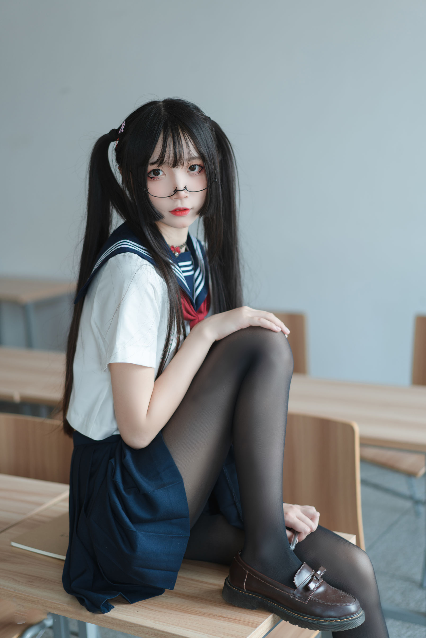 [喵糖映画] JKL.022 五更百鬼 教室JK制服