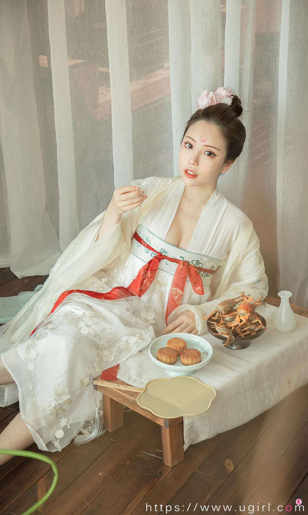 [尤果圈Ugirls] No.1923 妮小妖 花满月夜